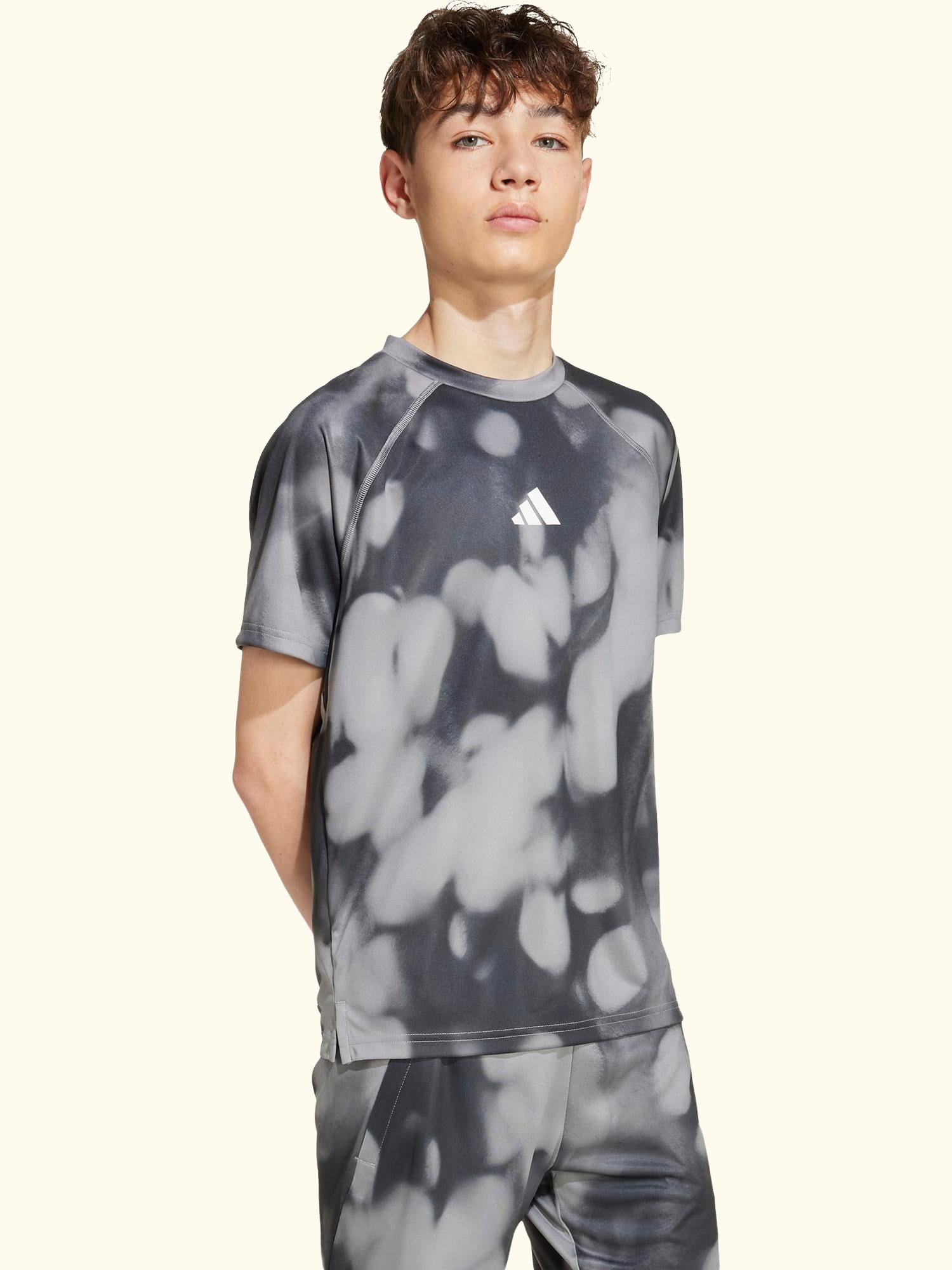 Kids' Short Sleeved Training T-Shirt, Carbon/Black