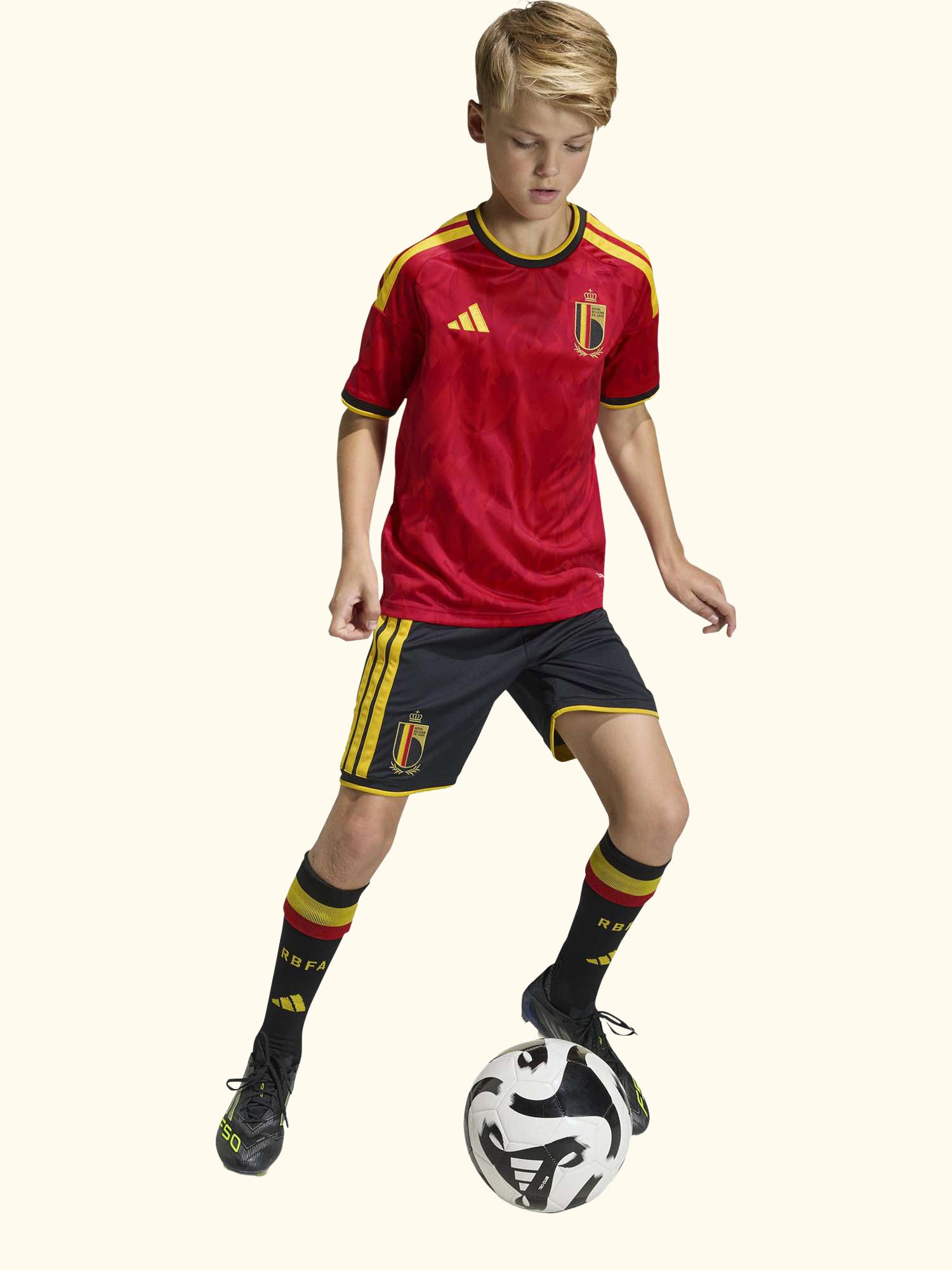 Kids' Belgium 26 Home Football Shirt, Red/Bold Gold