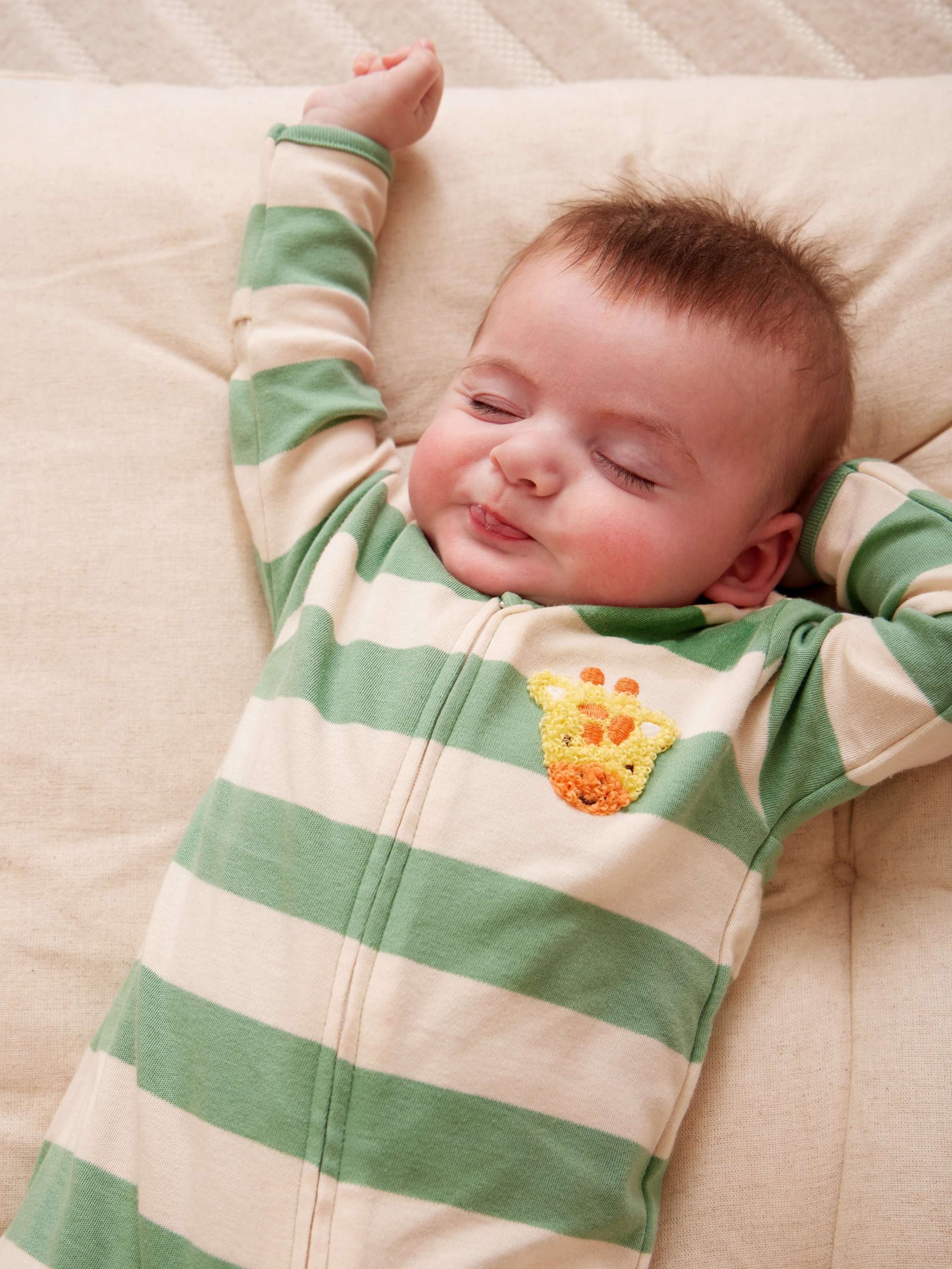 Baby Giraffe Appliqué Zip Sleepsuit, Green