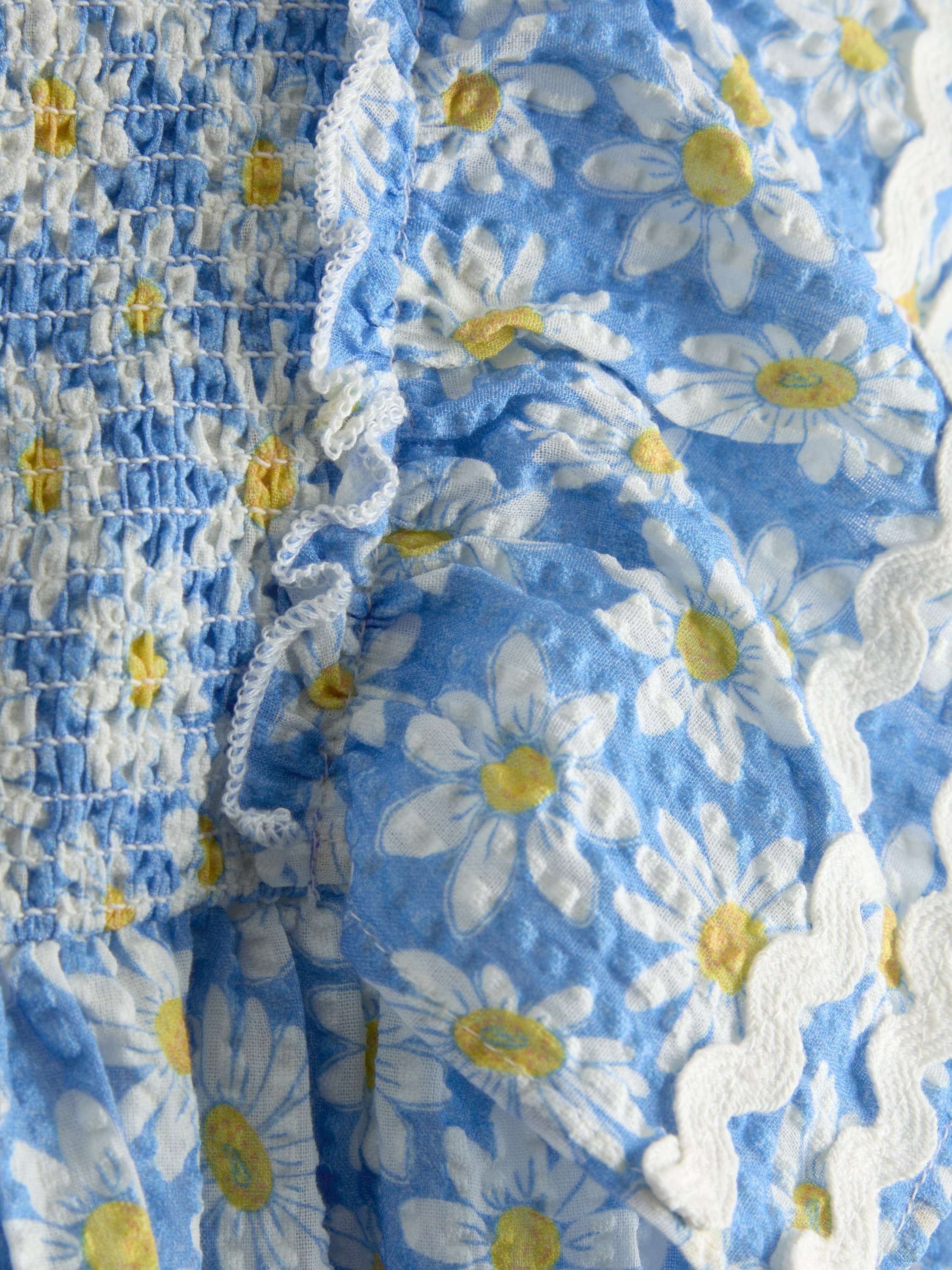 Kids' Daisy Print Frill Shoulder Smocked Dress, Mid Blue