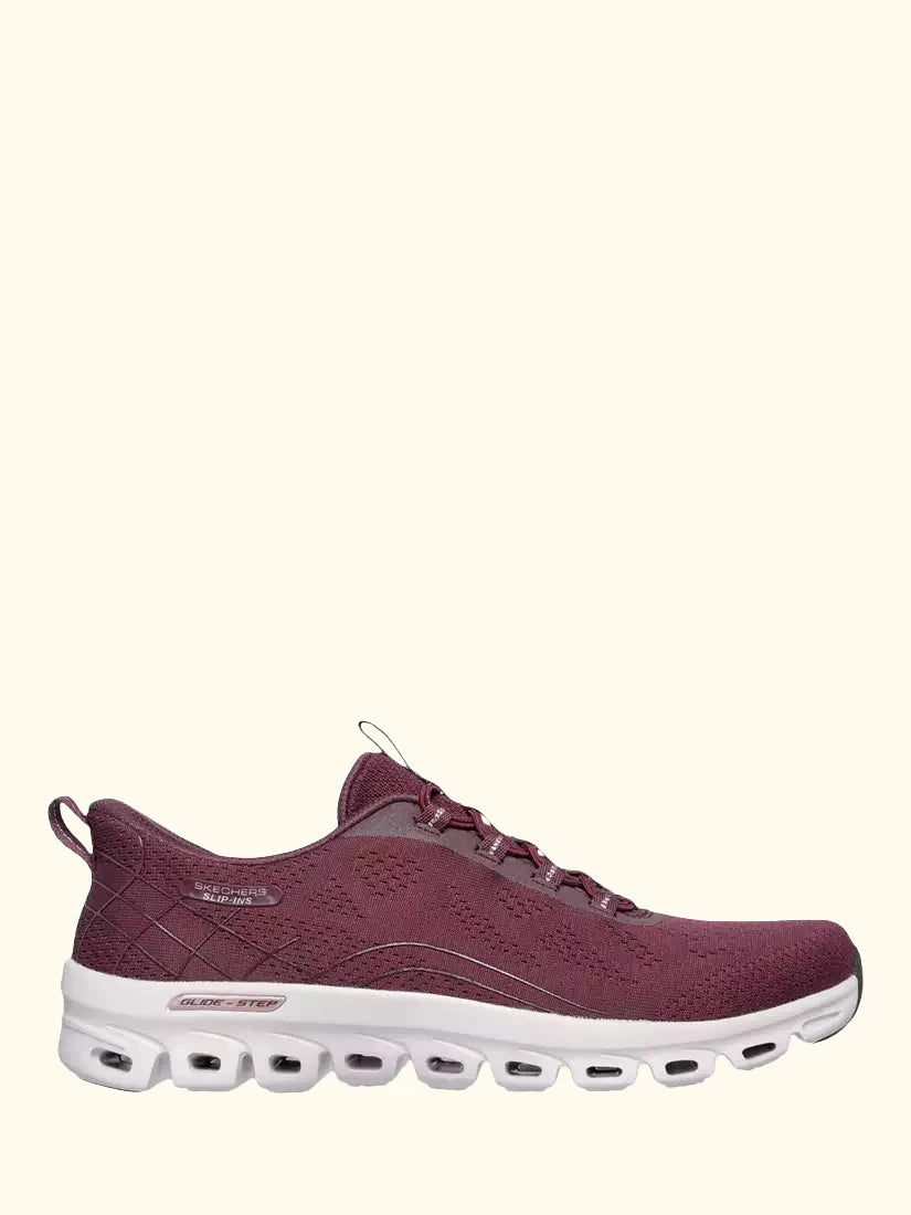 Skechers Glide-Step Elevate Amaze Trainers