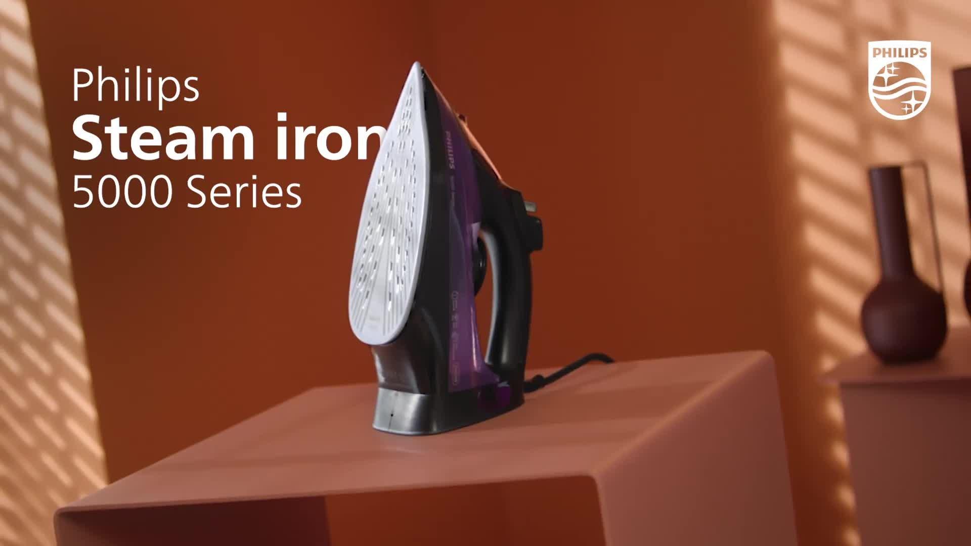 5000 Series DST5030/26 SteamGlide Plus Steam Iron, Blue
