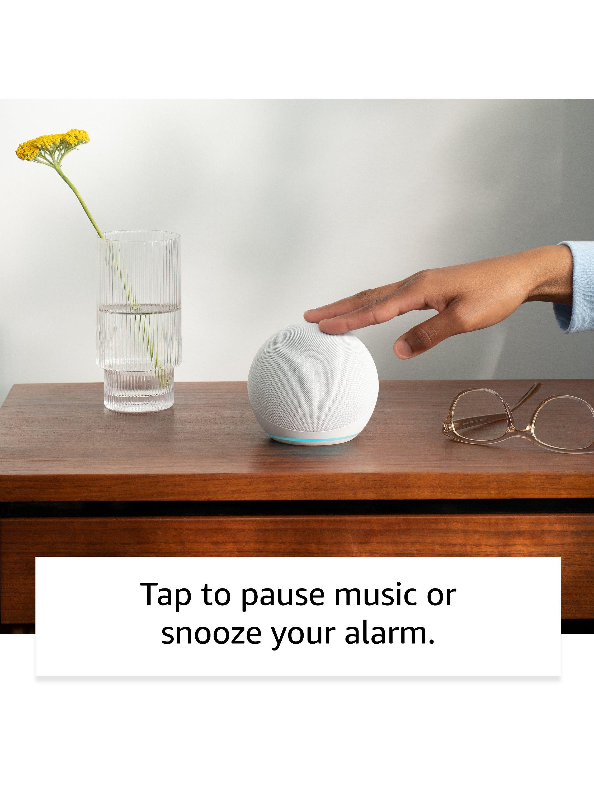 Echo Dot Smart Speaker with Alexa Voice Recognition & Control, 5th Generation (2022)