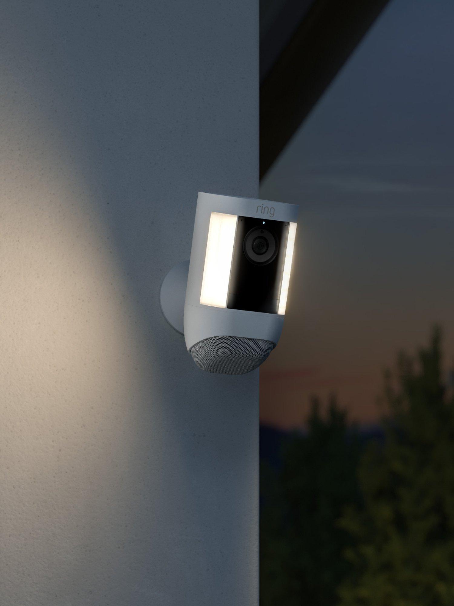 Spotlight Cam Pro Battery Smart Security Camera with Built-in Wi-Fi & Siren Alarm