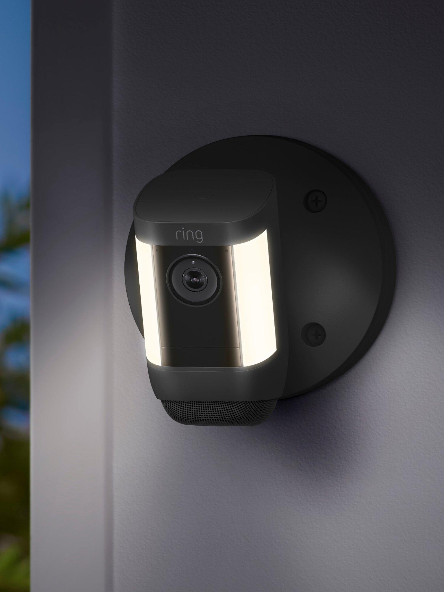 Spotlight Cam Pro Battery Smart Security Camera with Built-in Wi-Fi & Siren Alarm