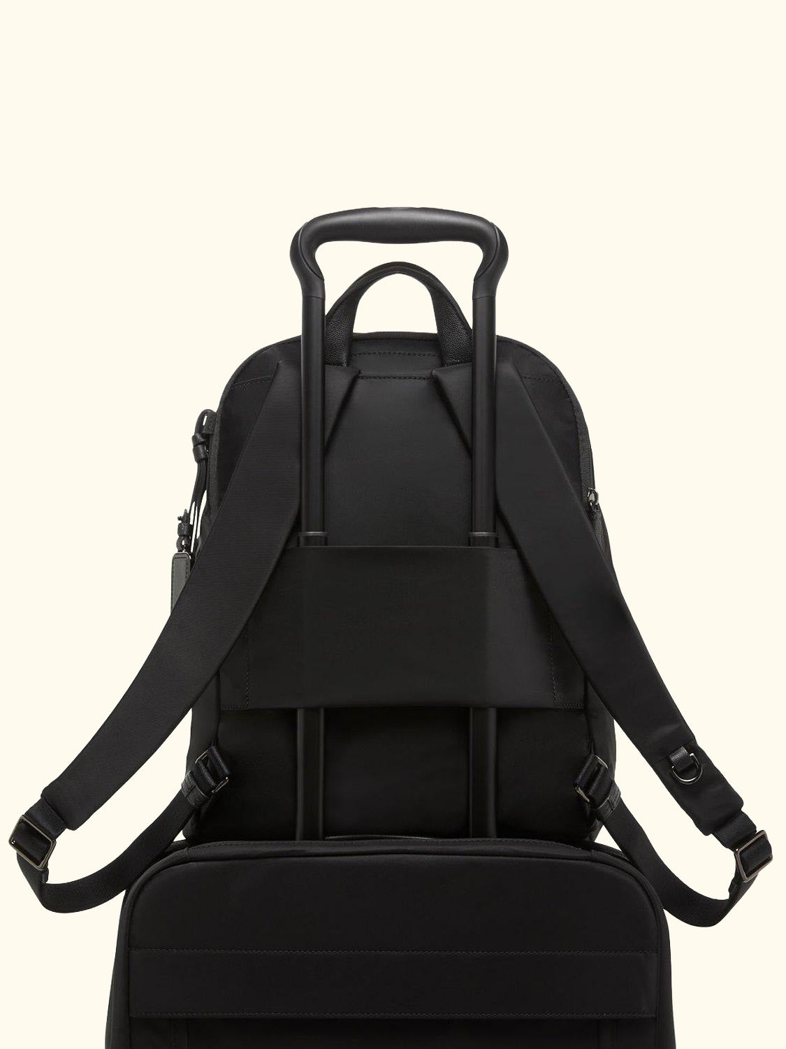 Voyageur Halsey Backpack, Black/Gunmetal