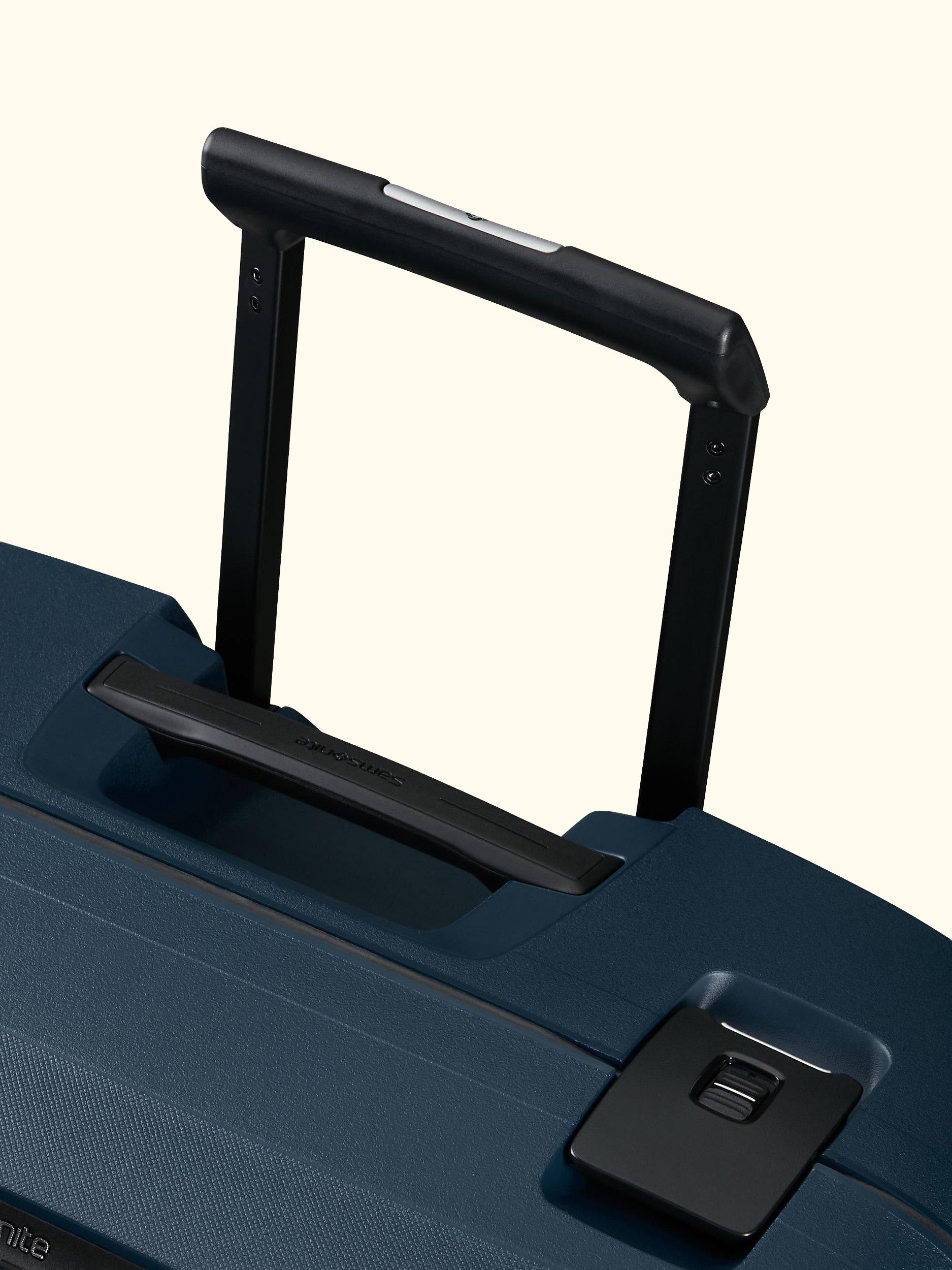 Essens 75cm Double Wheel Large Spinner Suitcase, 111L