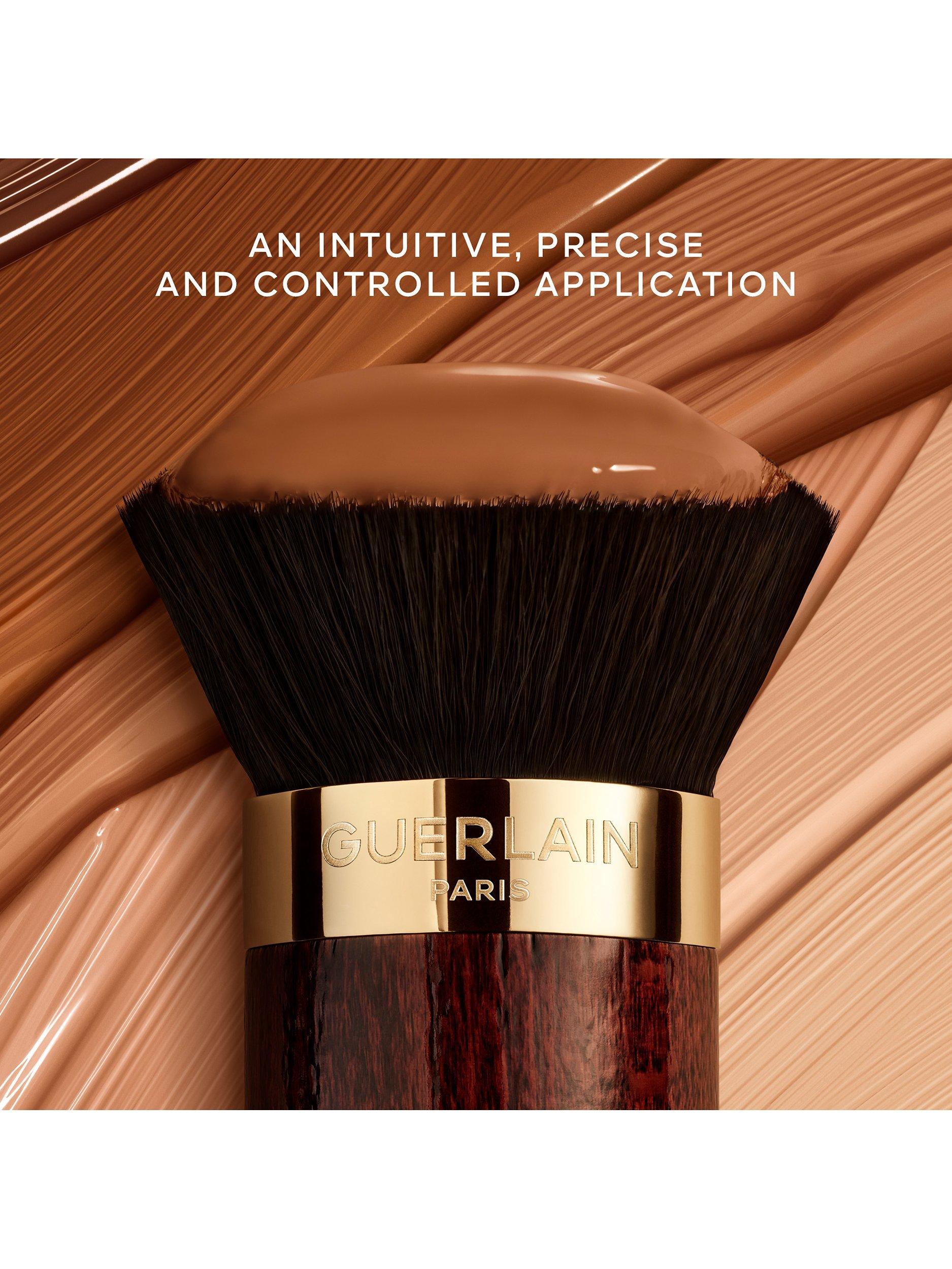 Kabuki Makeup Brush
