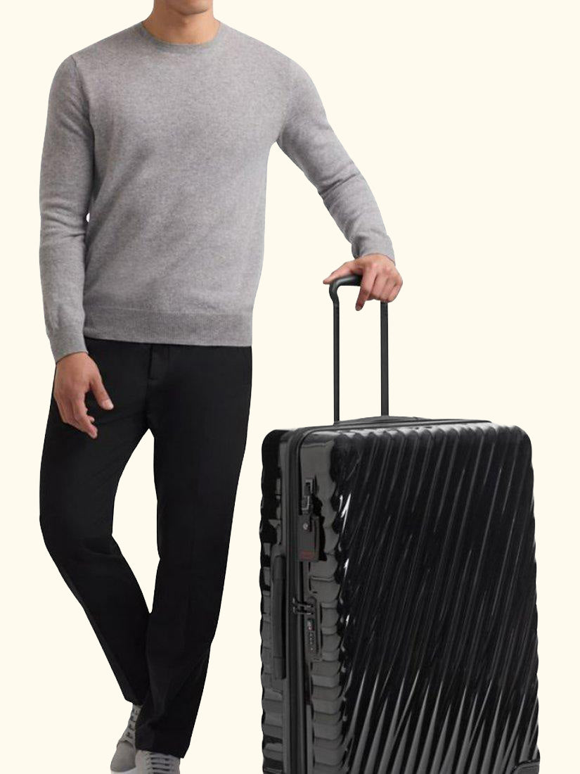 19 Degree Extended Trip 77.5cm 4-Wheel Expandable Large Suitcase