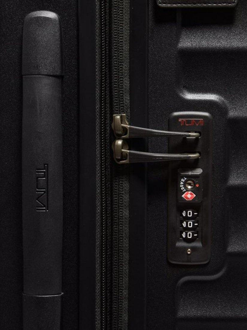 19 Degree Extended Trip 77.5cm 4-Wheel Expandable Large Suitcase