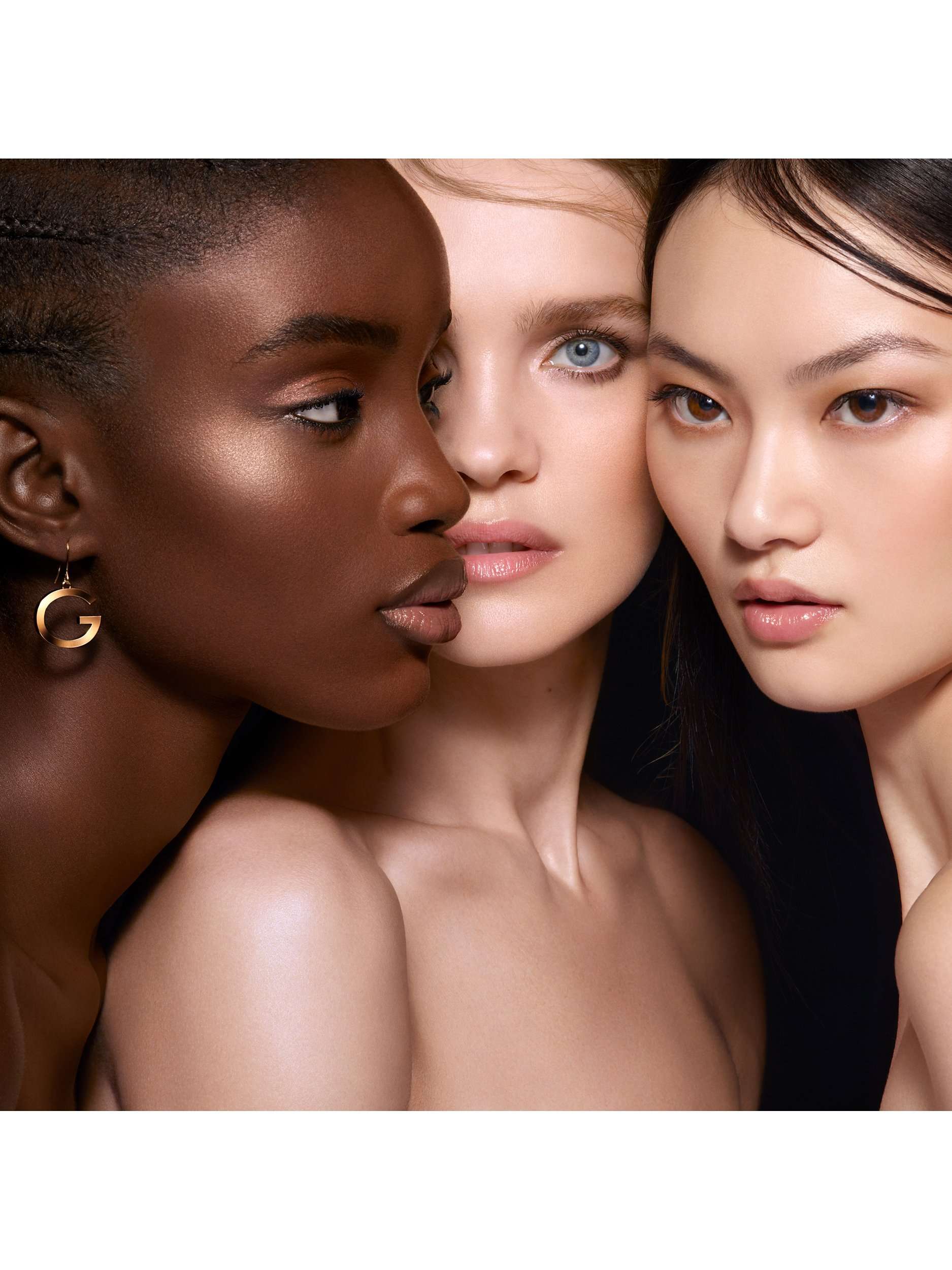 Parure Gold Skin Control High Perfection Matte Compact Foundation