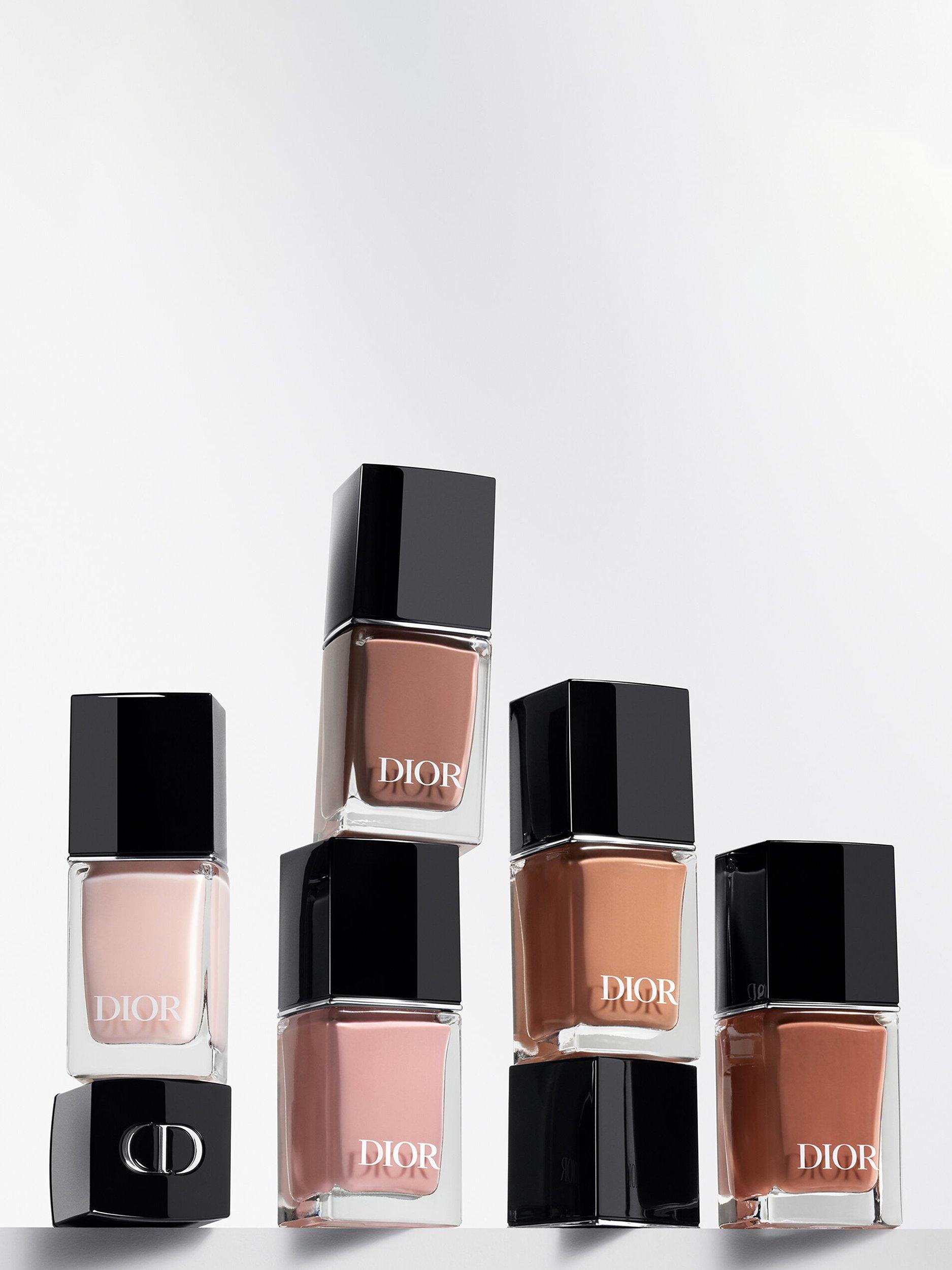 Vernis Nail Polish