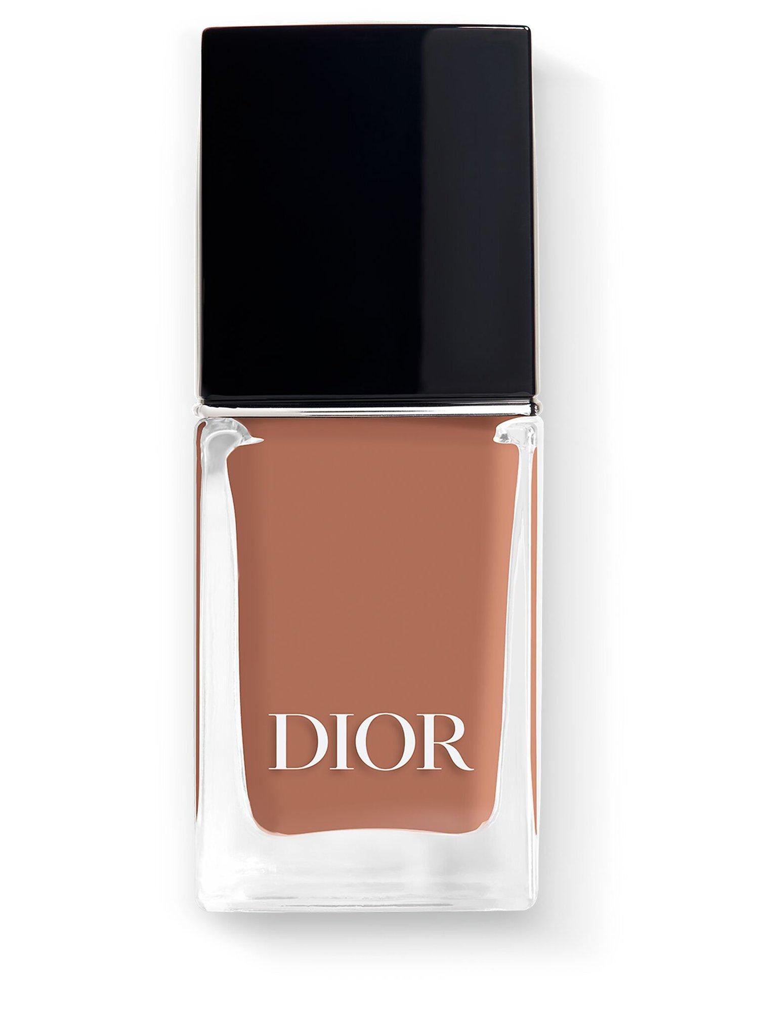 Vernis Nail Polish