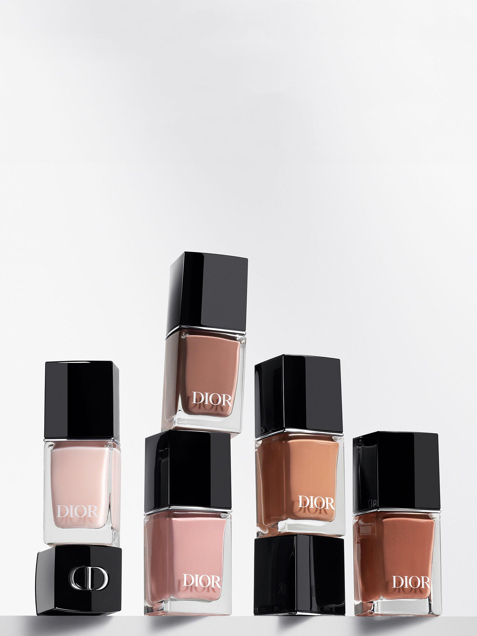 Vernis Nail Polish