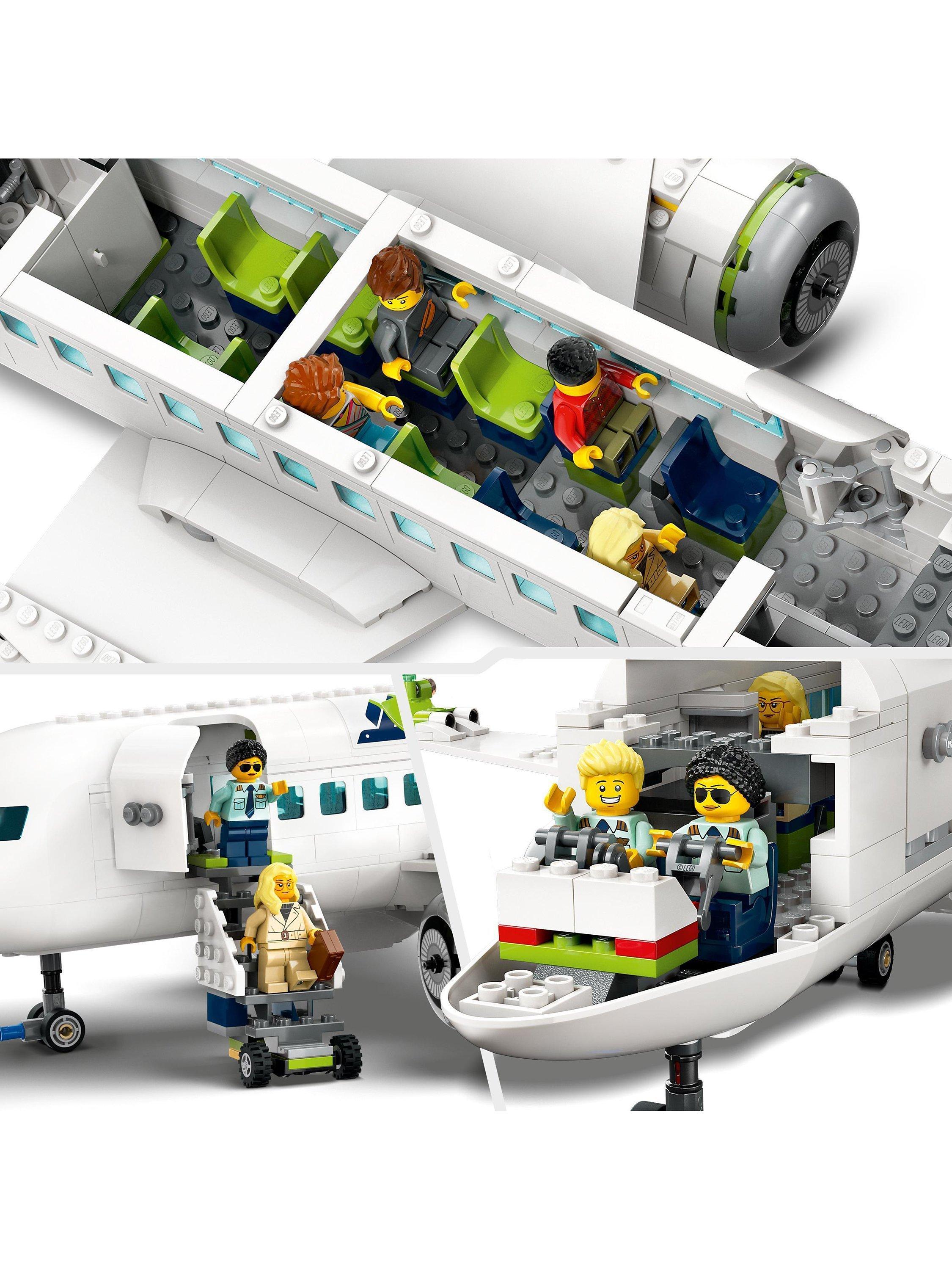 City 60367 Passenger Airplane