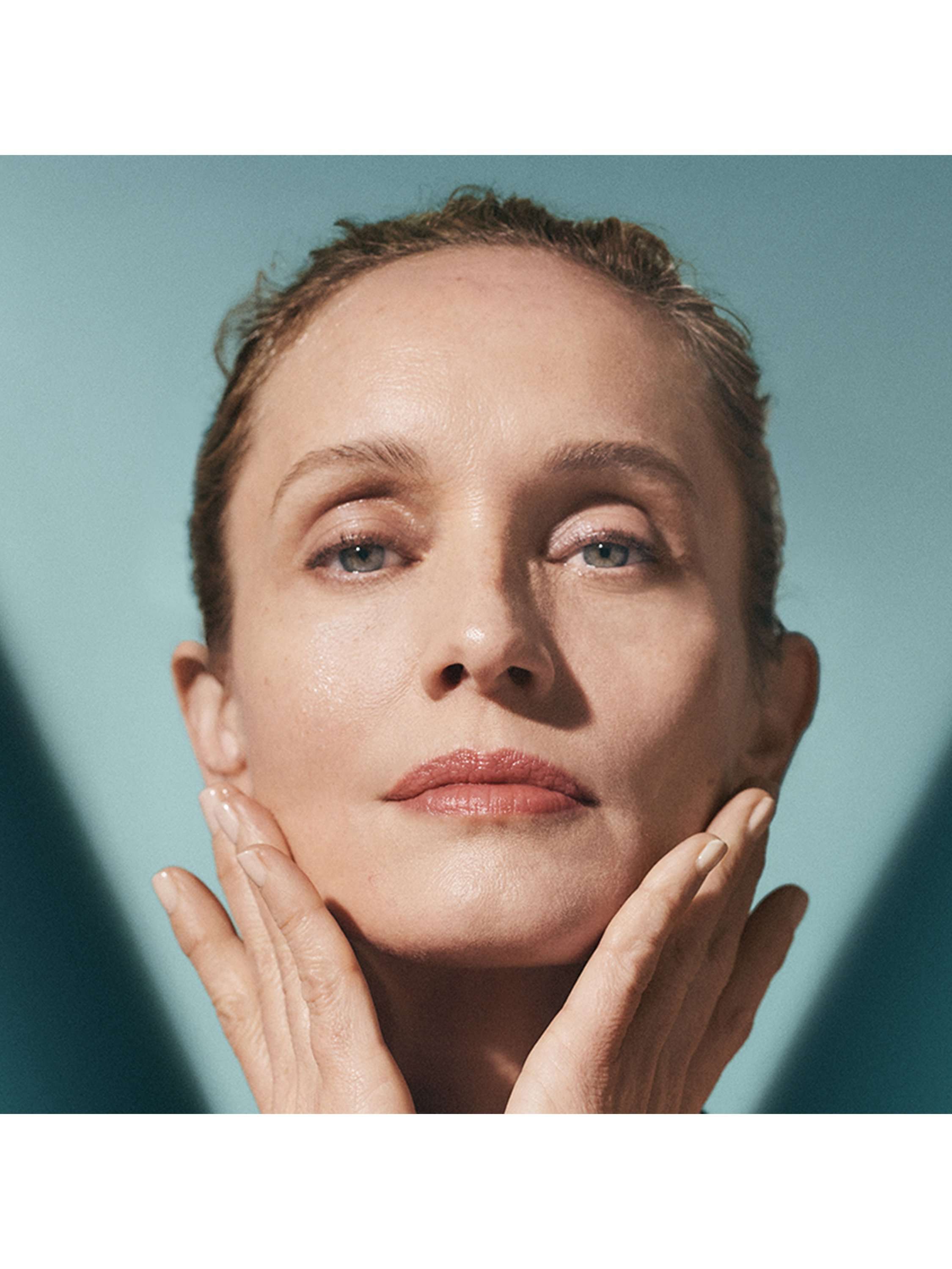The Lifting Firming Serum