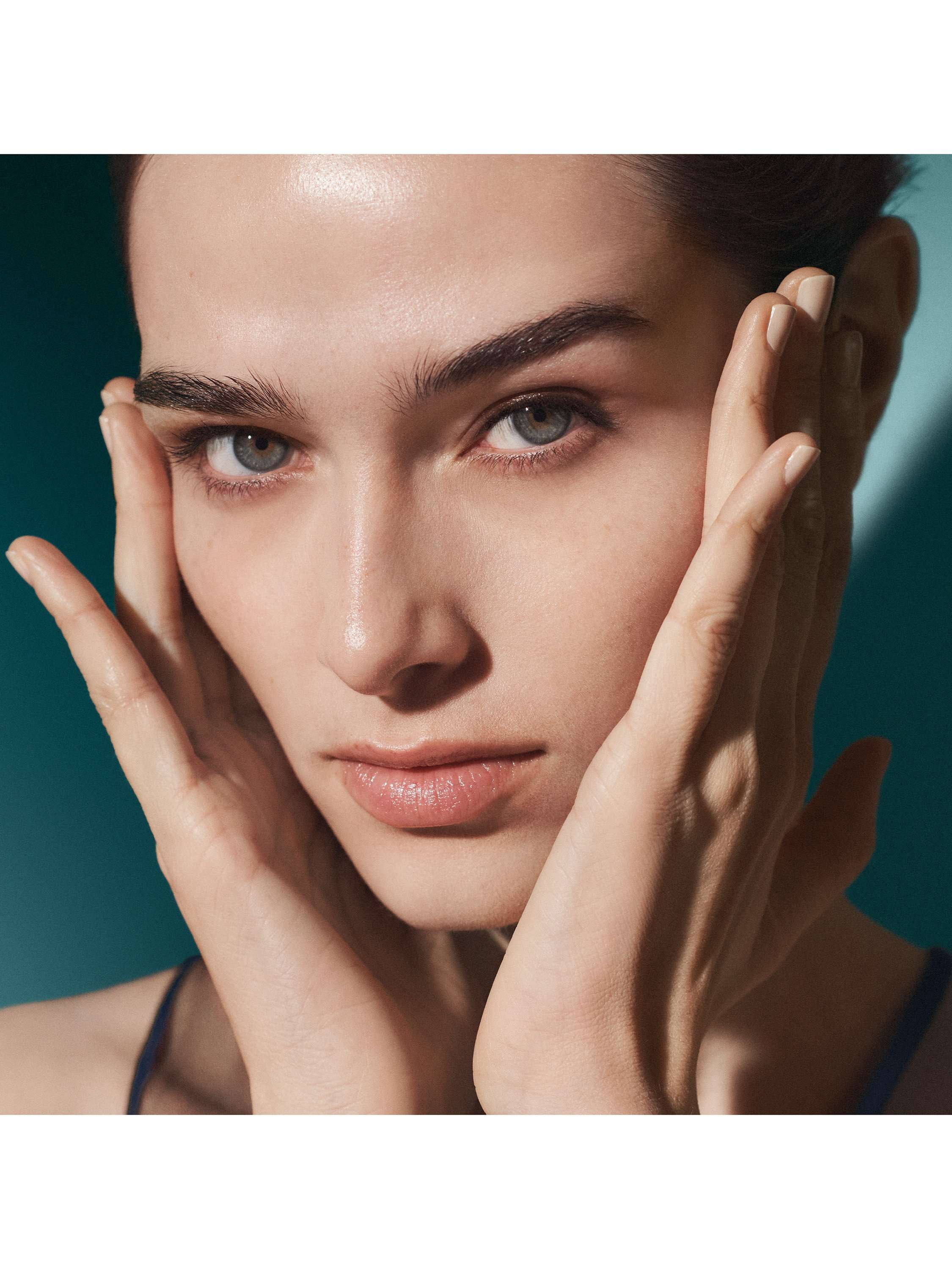 The Lifting Firming Serum