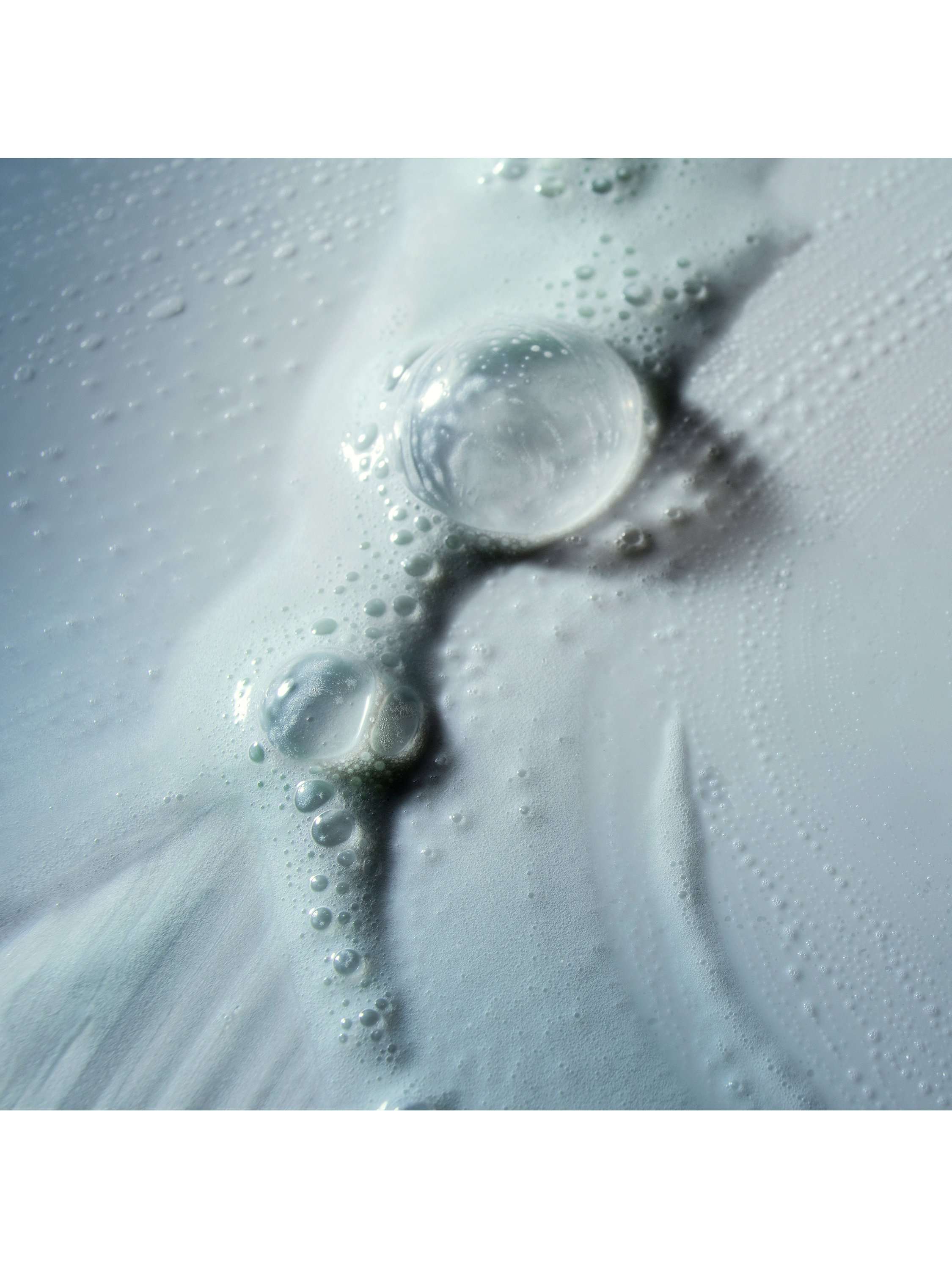 The Essence Foaming Cleanser