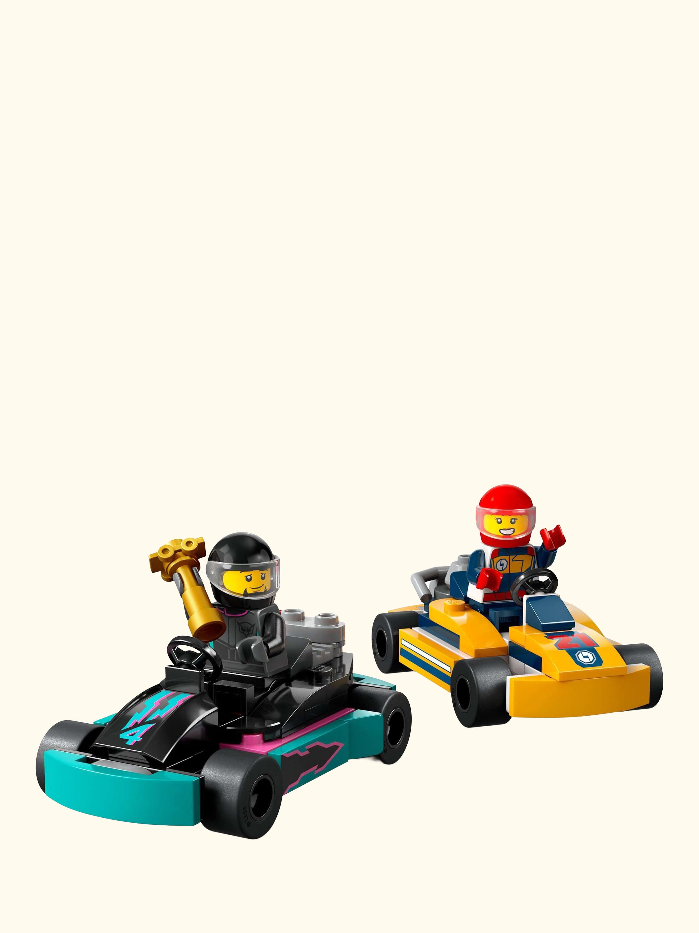 City Go-Karts and Race Drivers Vehicle Toys Set 60400