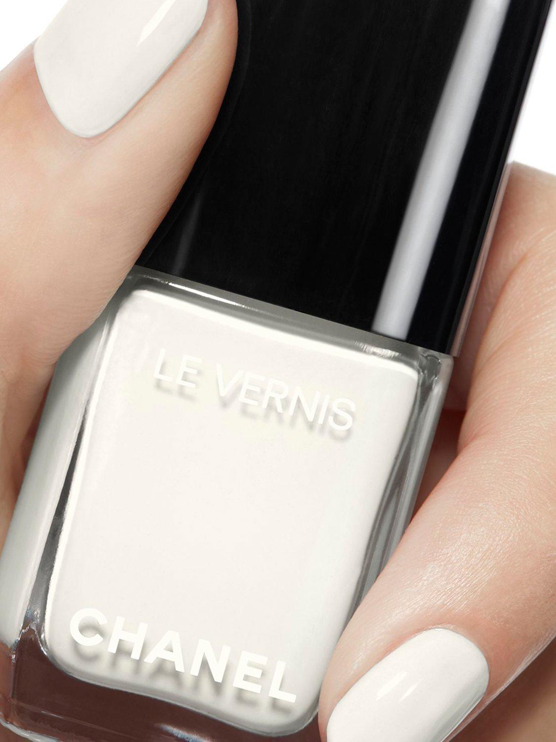 Le Vernis Nail Colour