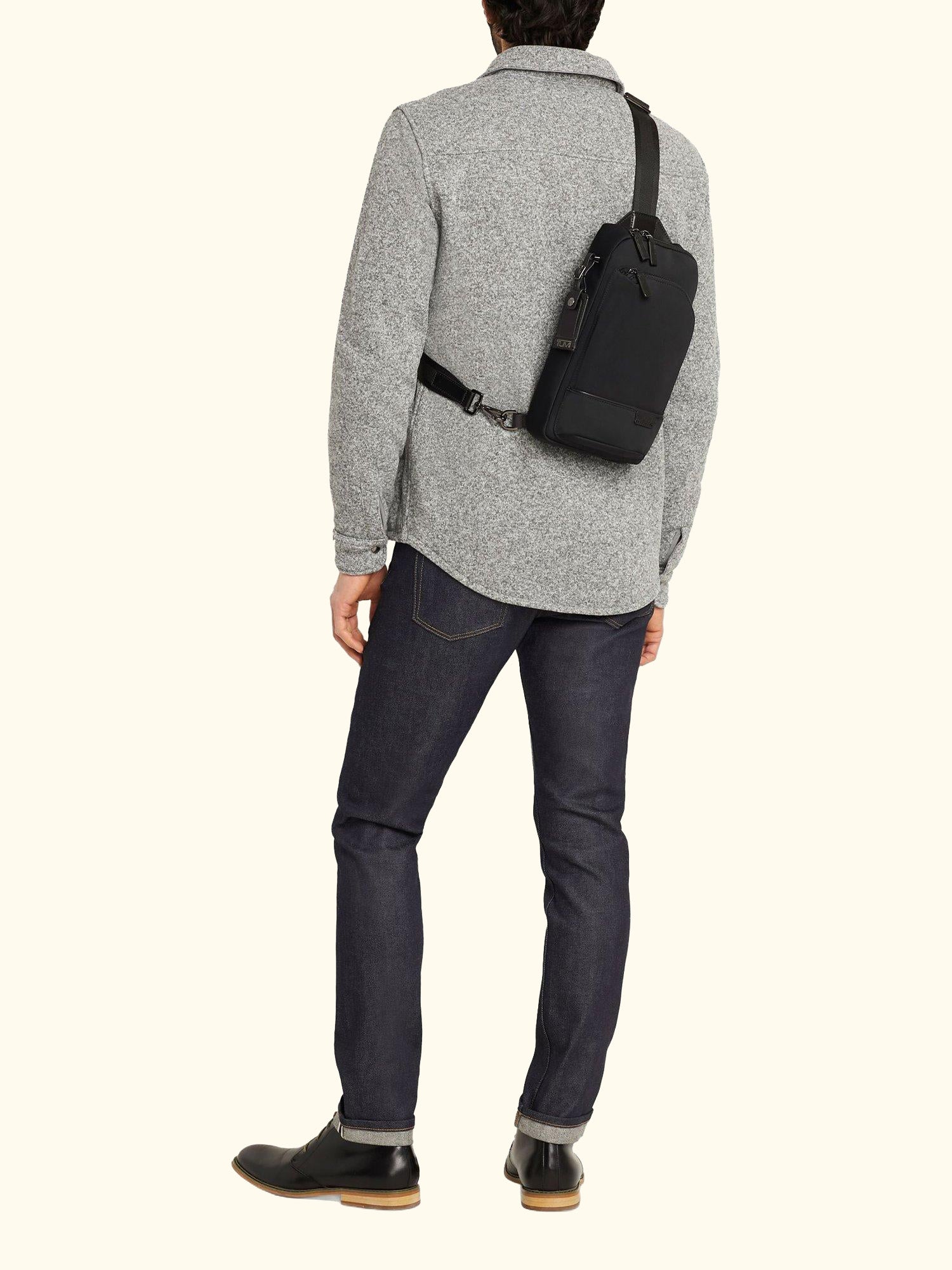 Gregory Sling Leather Bag, Cognac