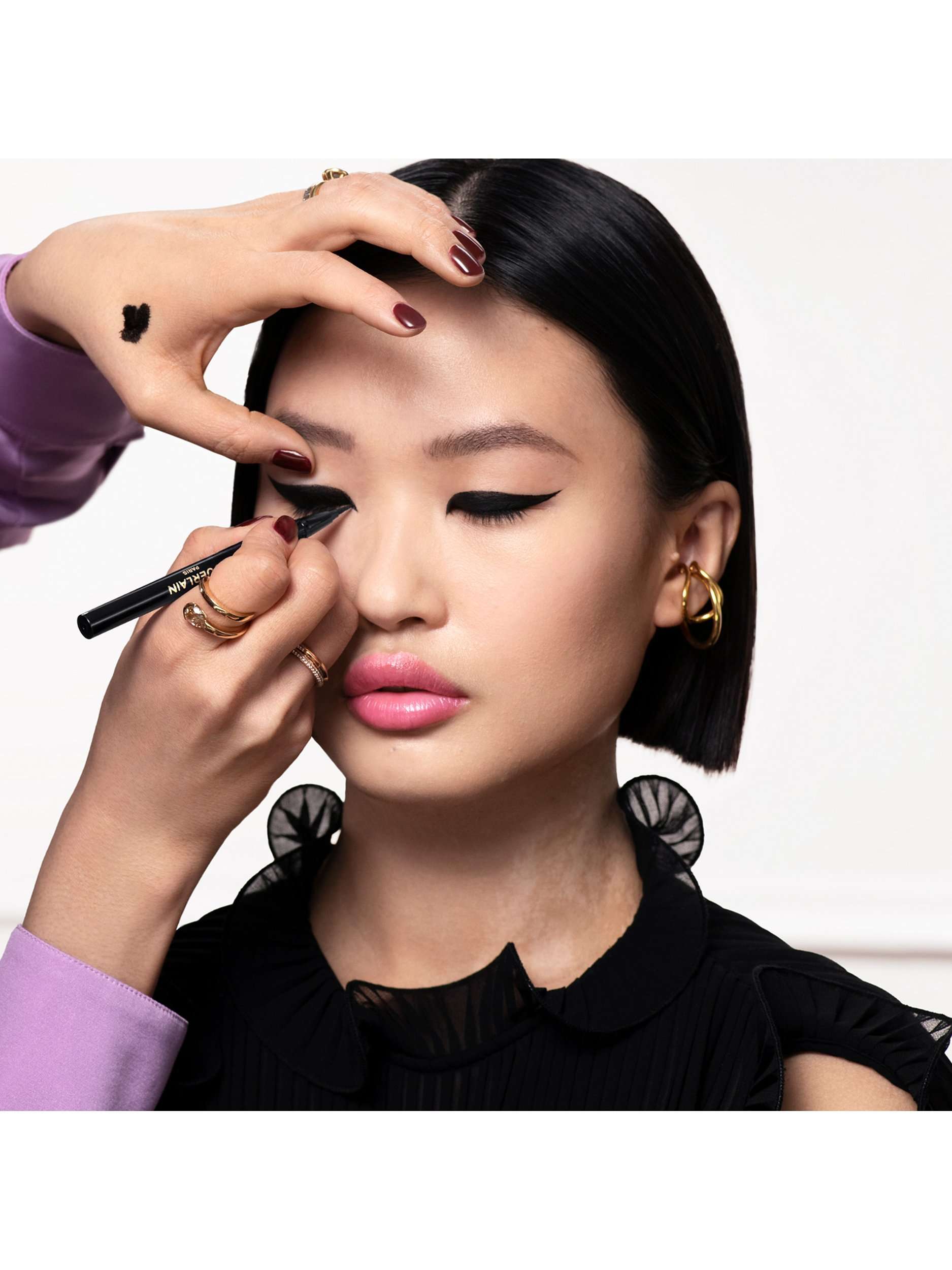 Noir G Graphic Liner 24hr - Waterproof, 01 Black