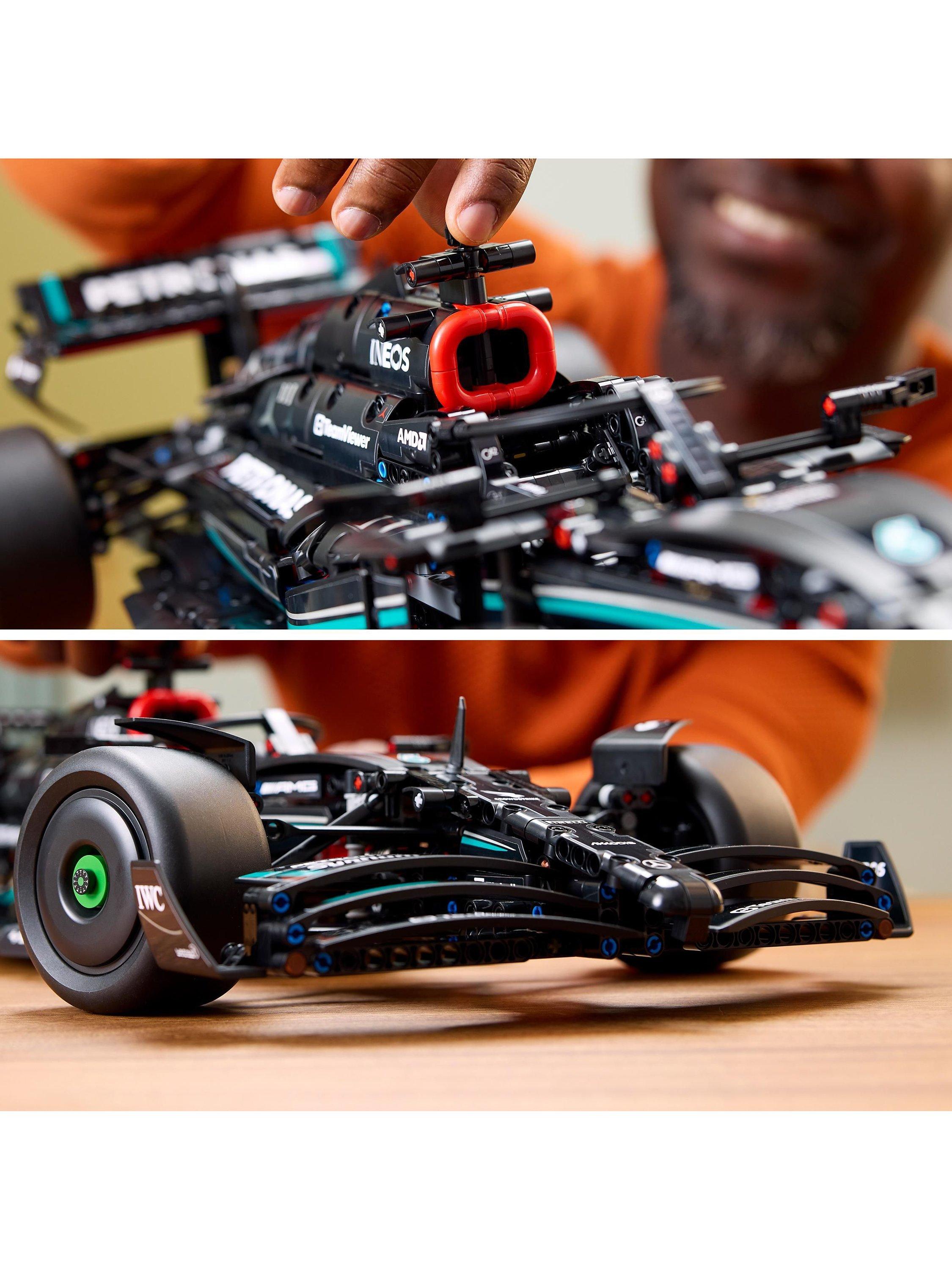 Technic Mercedes-AMG F1 W14 E Performance Set 42171