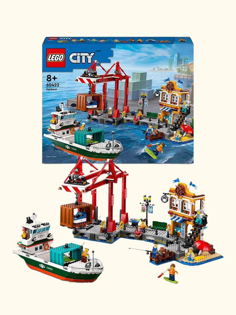 City 60422 Seaside Harbour with Cargo Ship