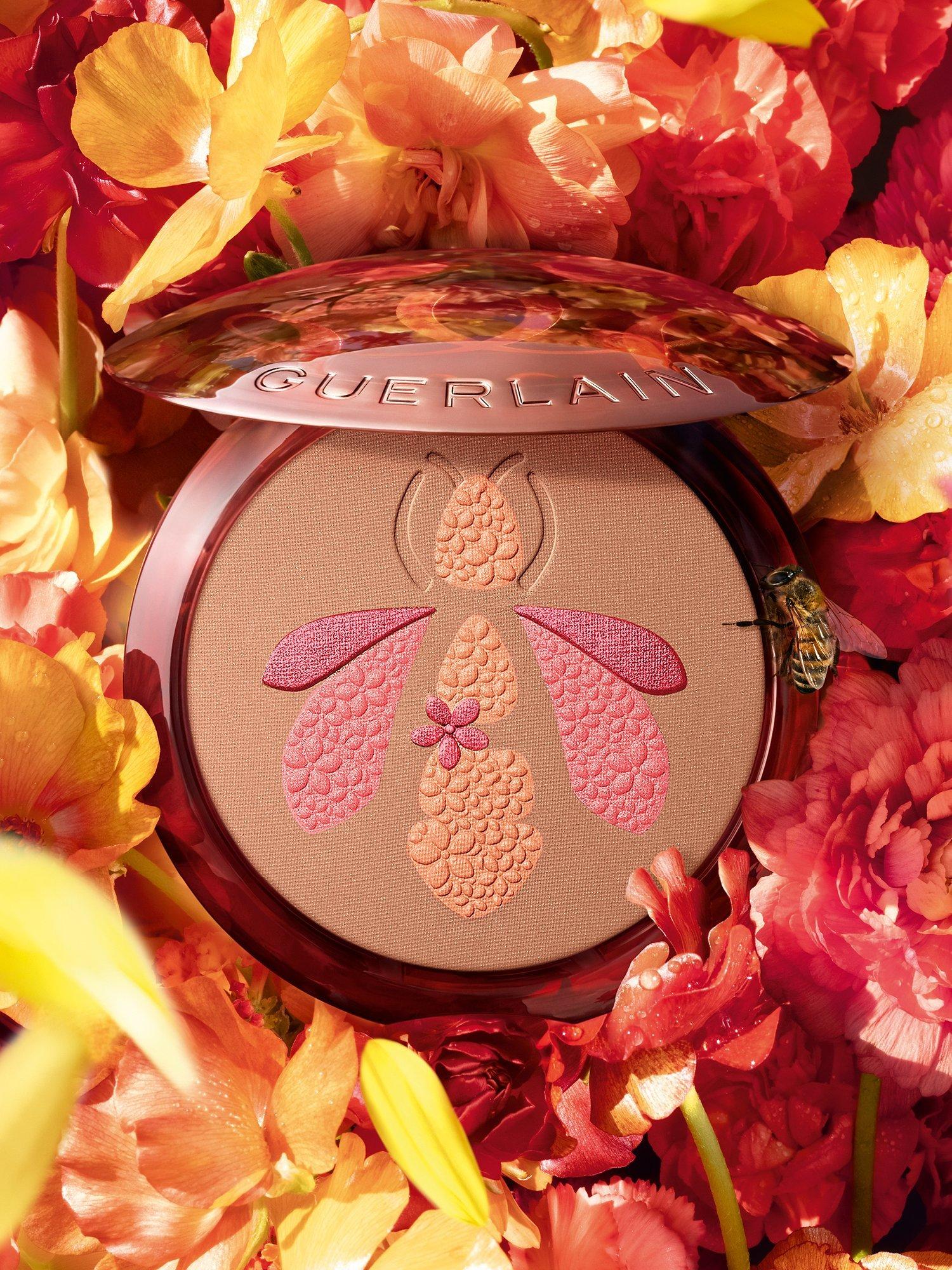 Terracotta Superbloom The Sun-Kissed Natural Healthy Glow Powder, 03 Medium Warm