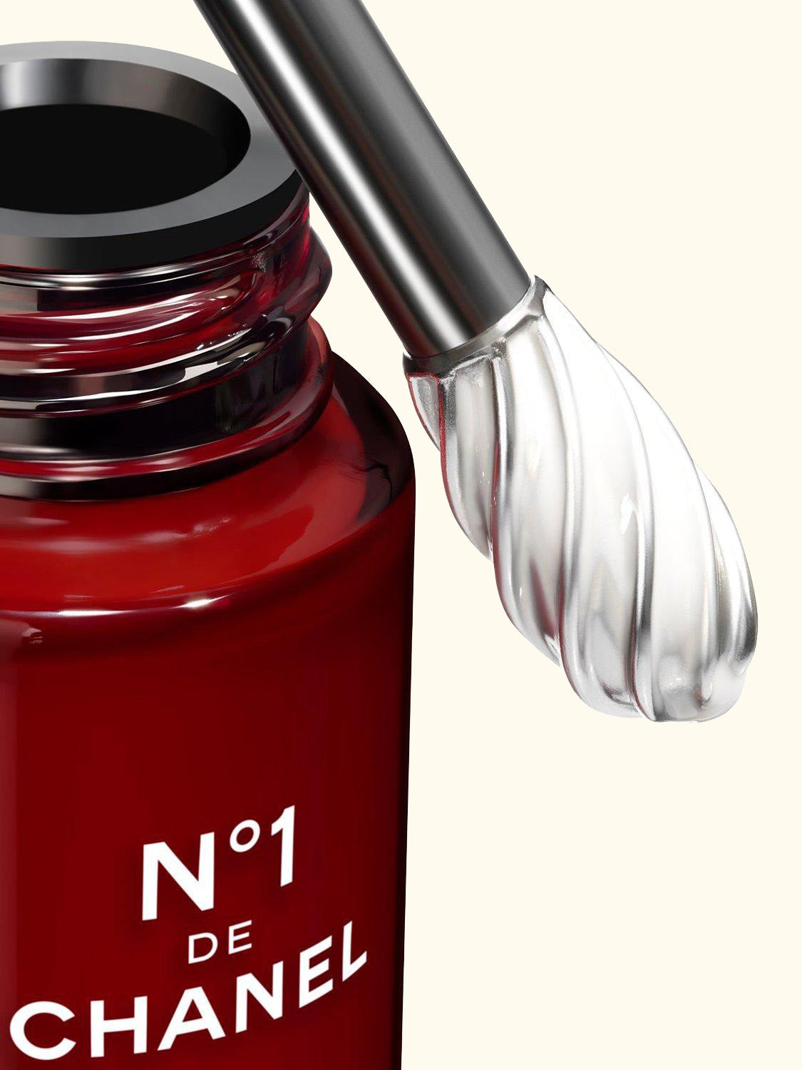 N°1 De CHANEL Revitalising Eye Serum Smooths - Revives - Gives Eyes A Wide-Awake Look, 15ml