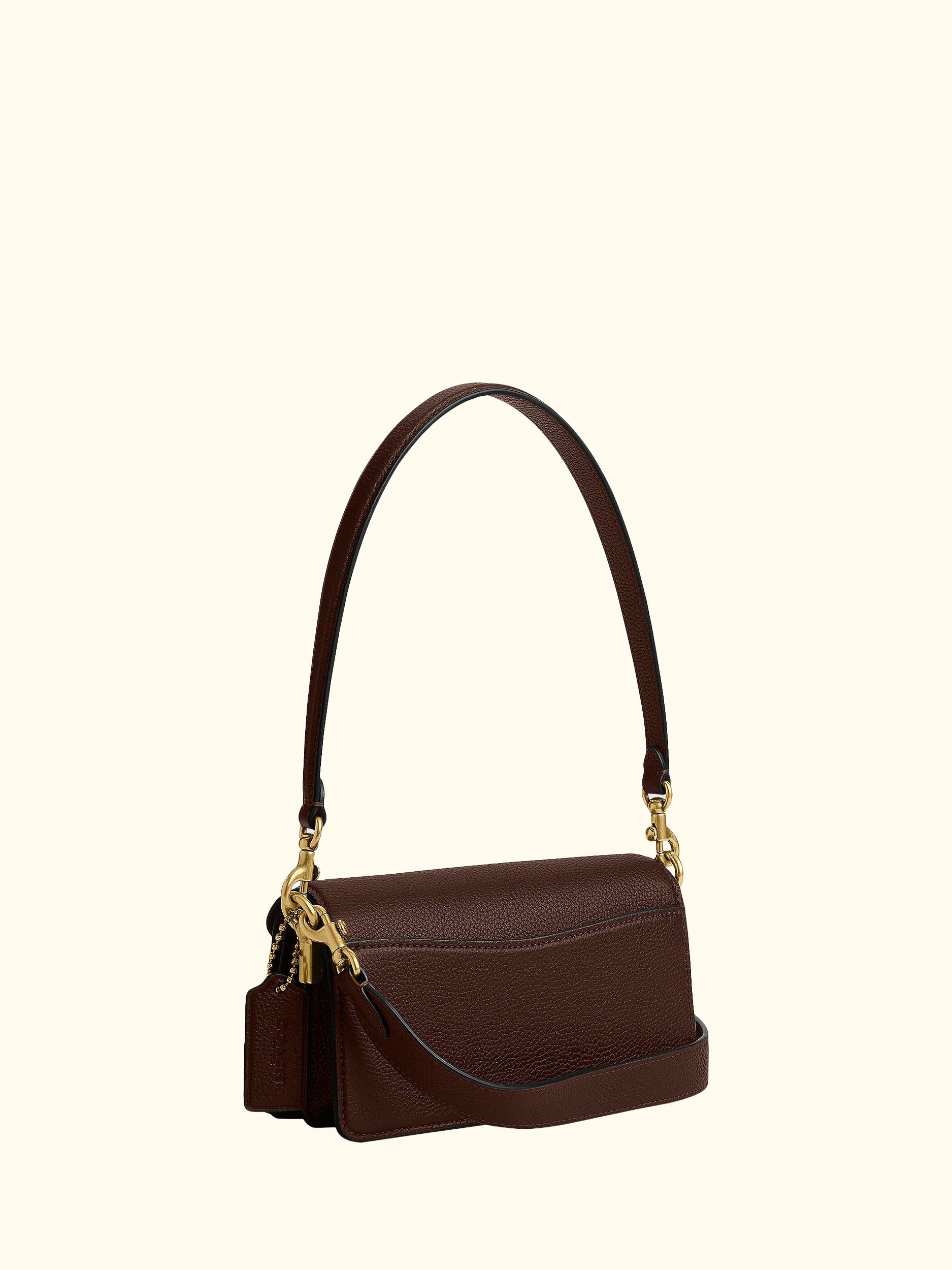 Tabby 20 Pebbled Leather Shoulder Bag