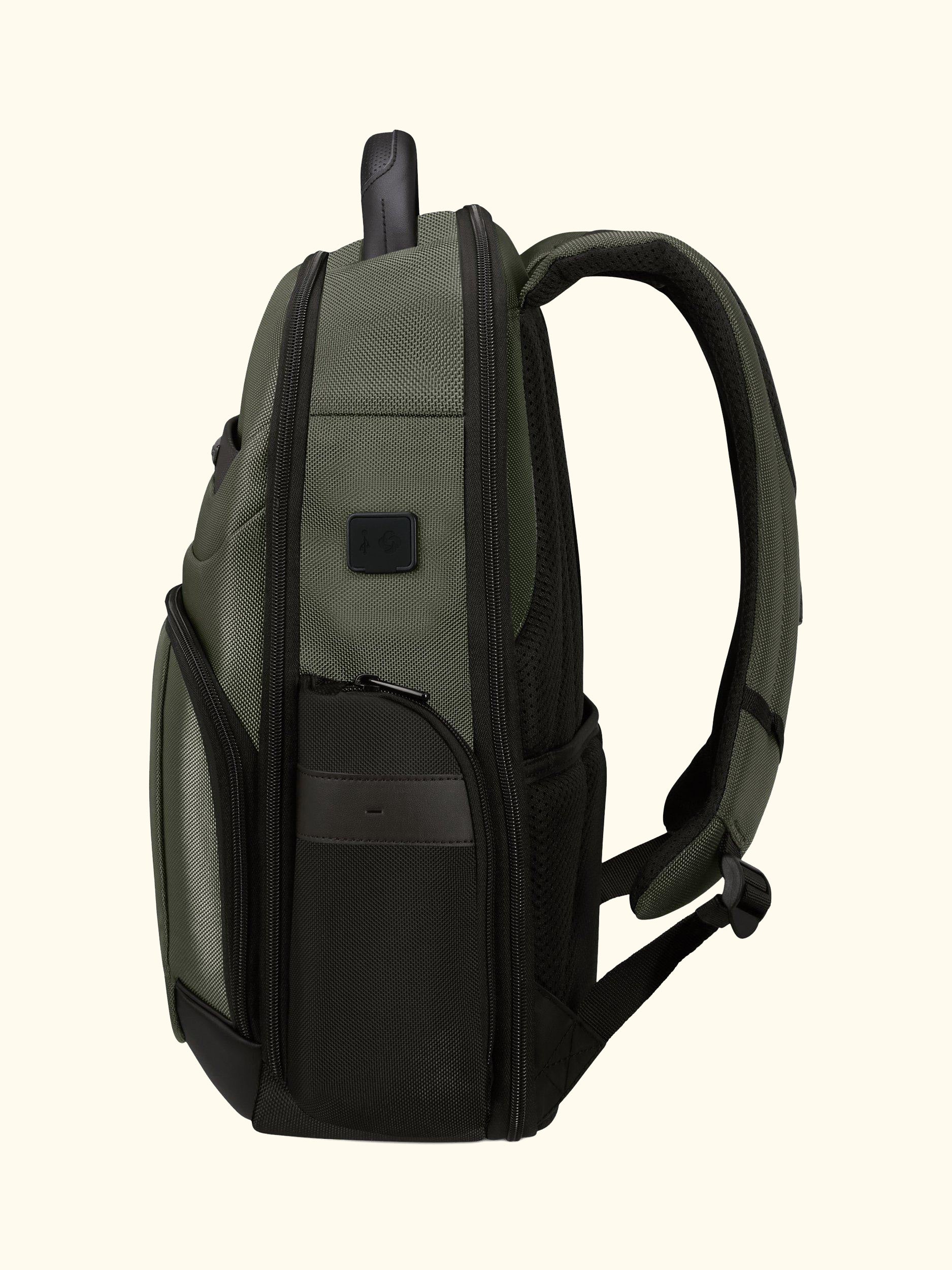 Pro-DLX  6 15.6" Backpack