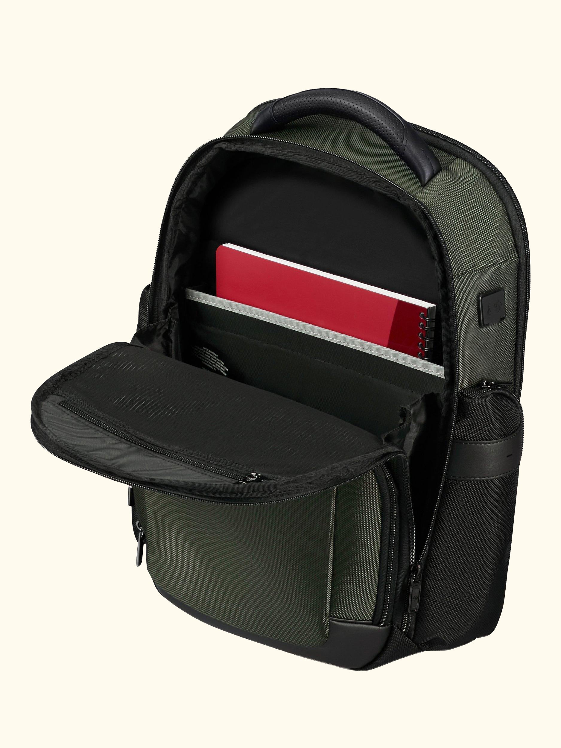 Pro-DLX  6 15.6" Backpack