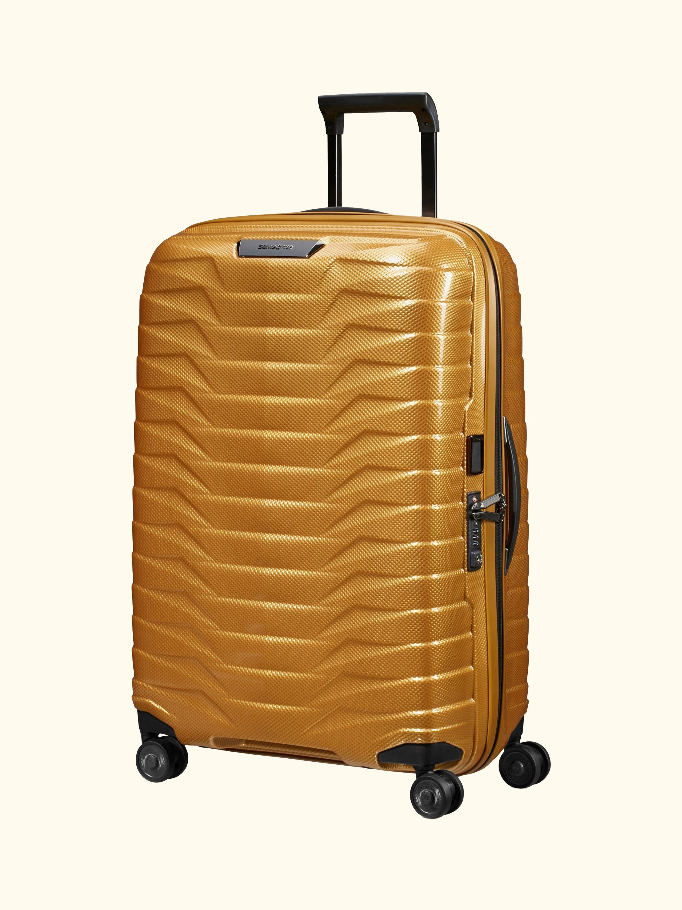Proxis 4-Wheel 69cm Medium Suitcase