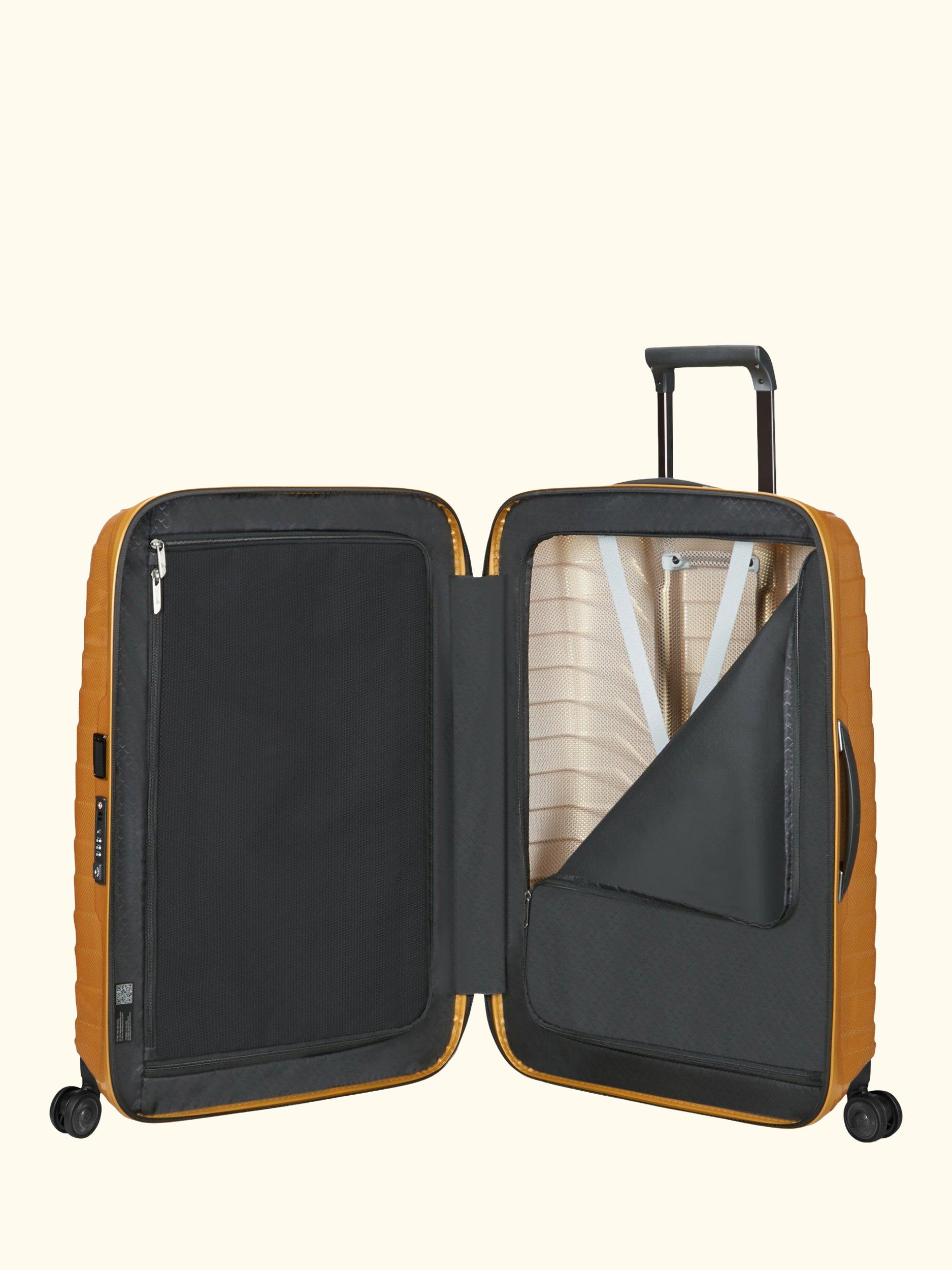 Proxis 4-Wheel 69cm Medium Suitcase