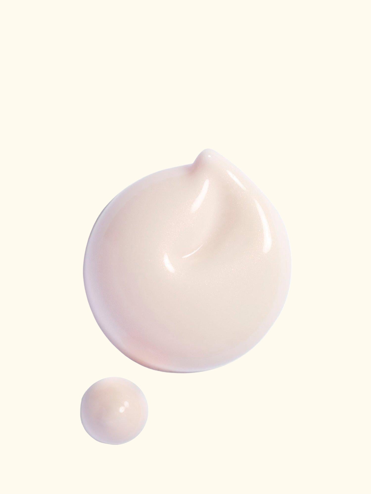 Le Lift Oil-In-Cream Smooths – Firms, 50ml