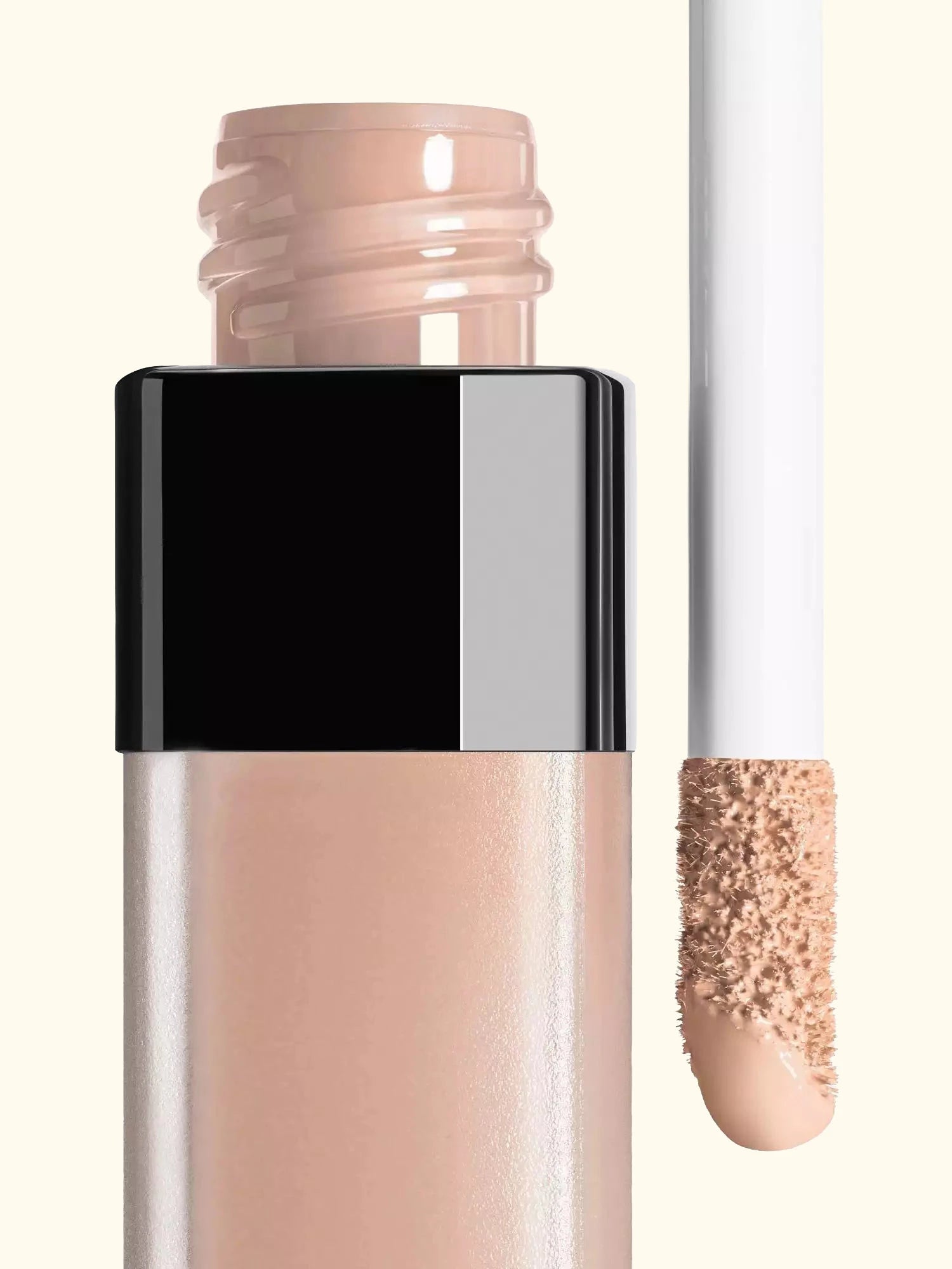 CHANEL Le Correcteur de CHANEL Longwear Concealer