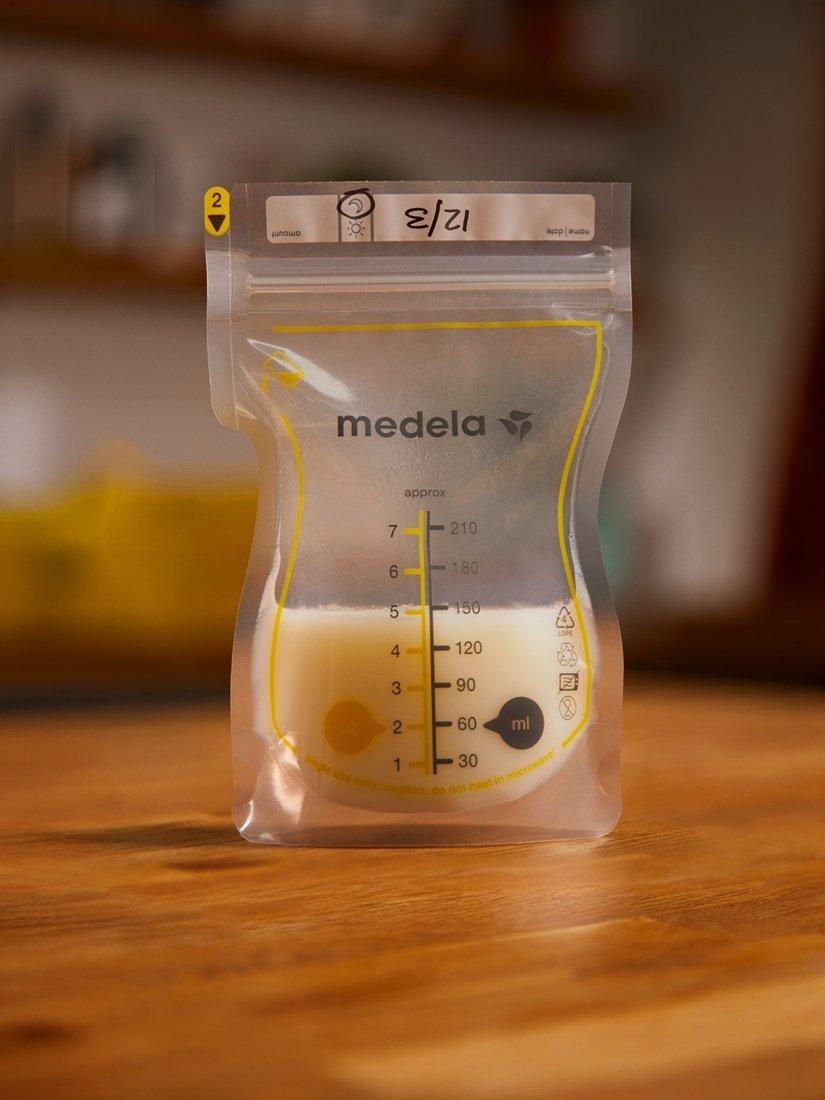 Easy Pour Breastmilk Storage Bags, Pack of 50