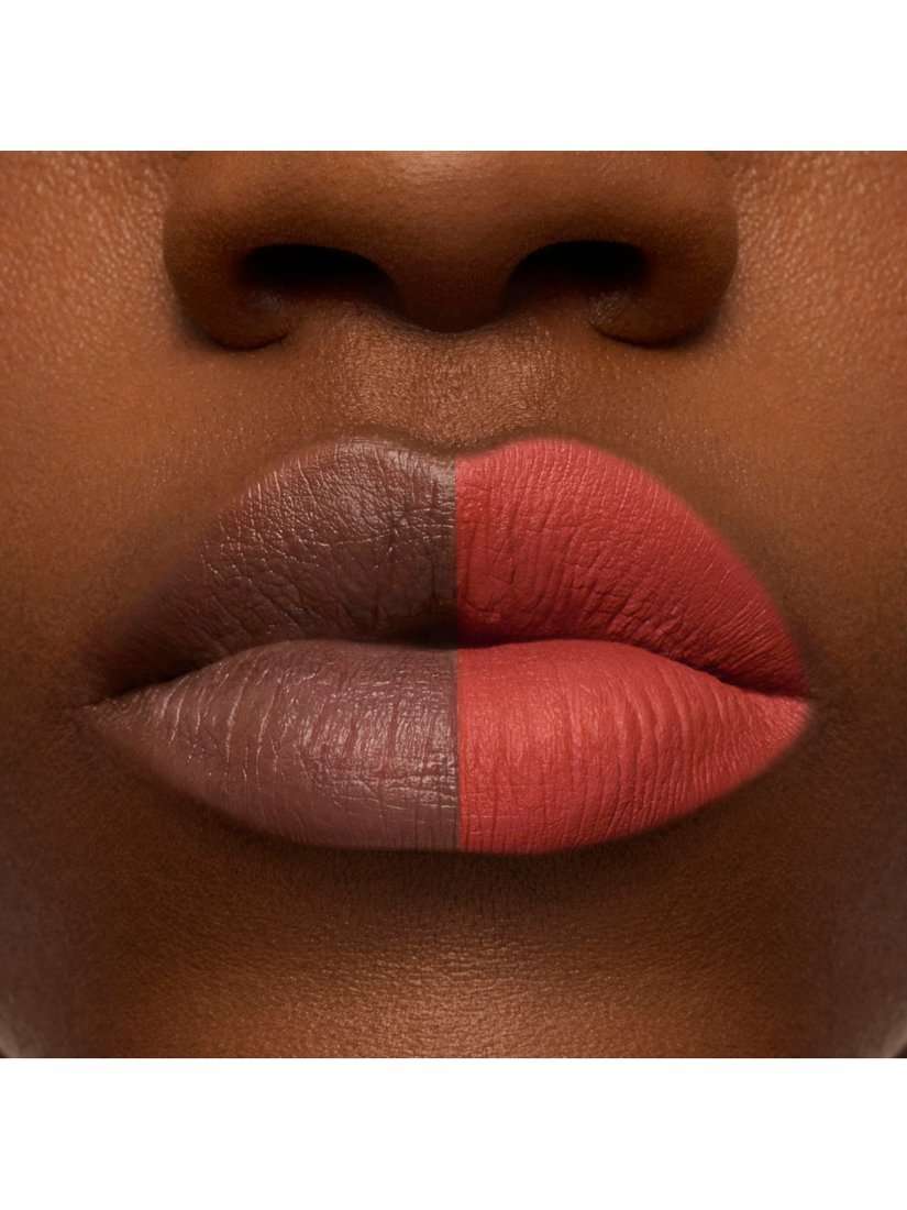 L'Absolu Rouge Drama Matte Lasting Comfort Lipstick & Powdery Matte Finish