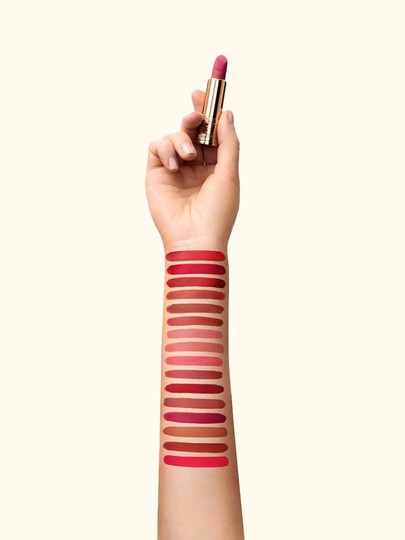 L'Absolu Rouge Drama Matte Lasting Comfort Lipstick & Powdery Matte Finish