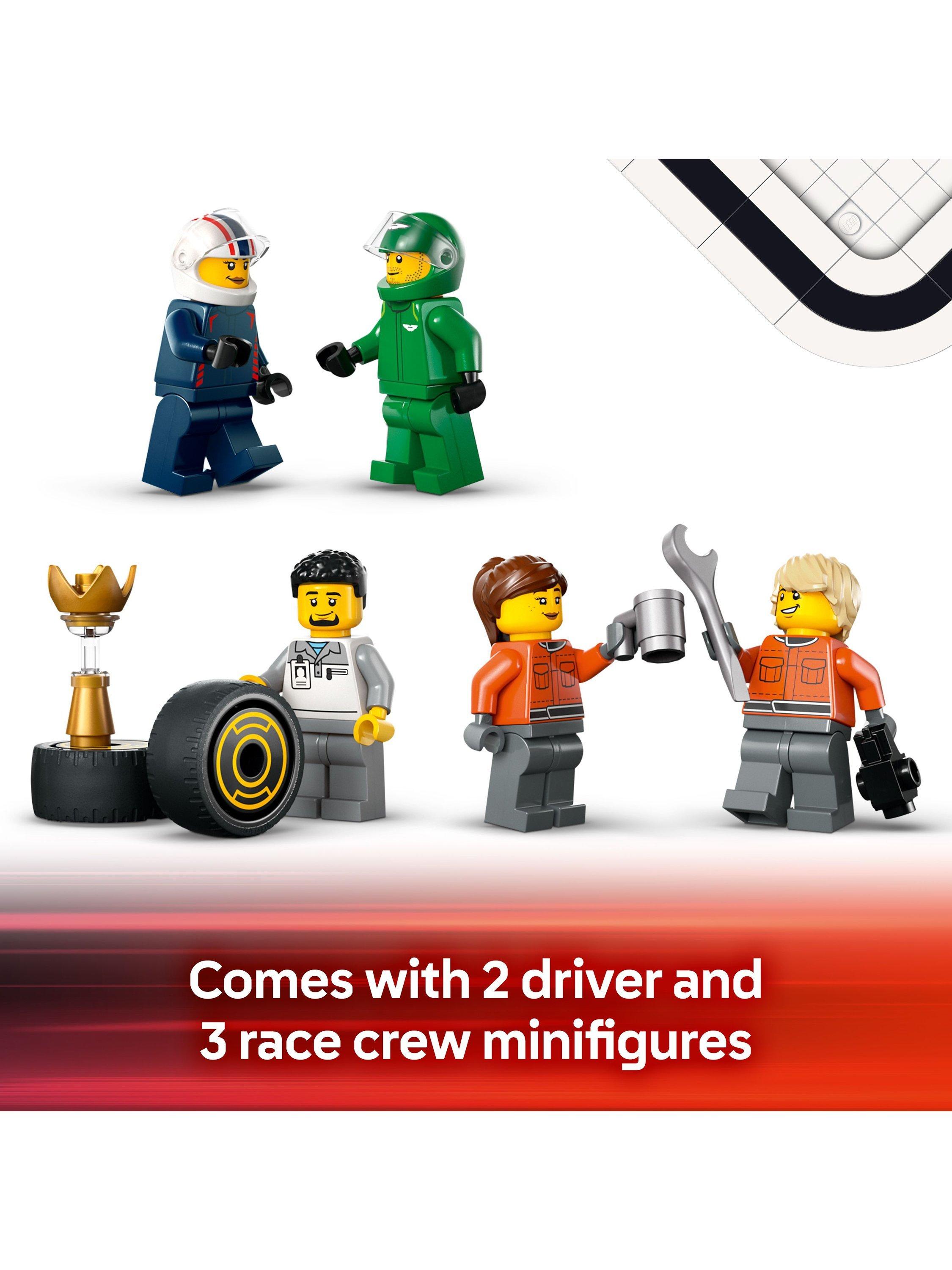 City F1 Truck with RB20 & AMR24 F1 Cars Playset 60445