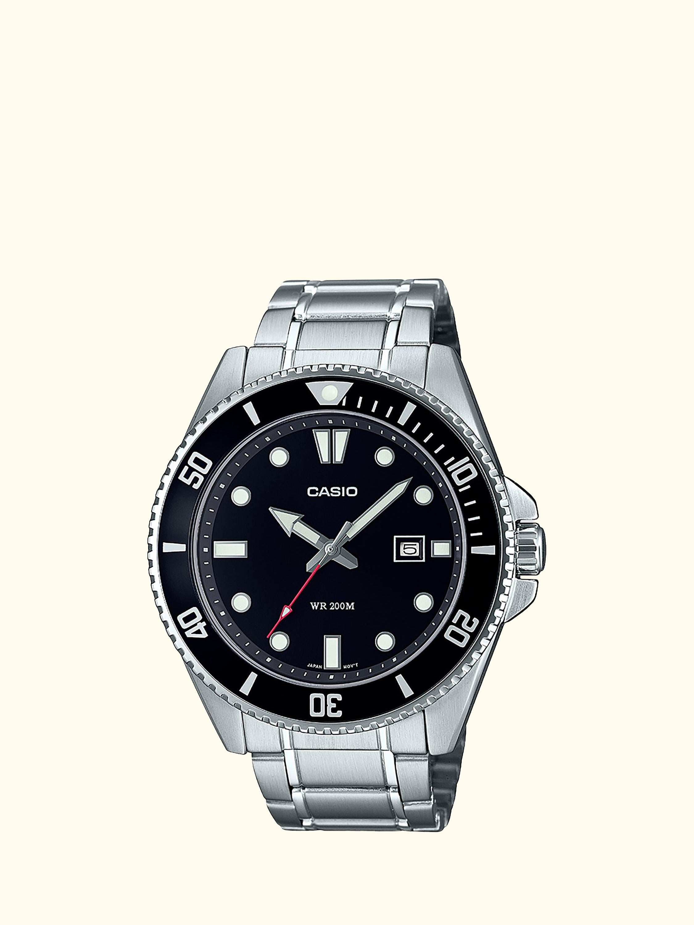 MDV-107D-1A1VEF Men's Rotating Bezel Diver Strap Watch, Silver/Black