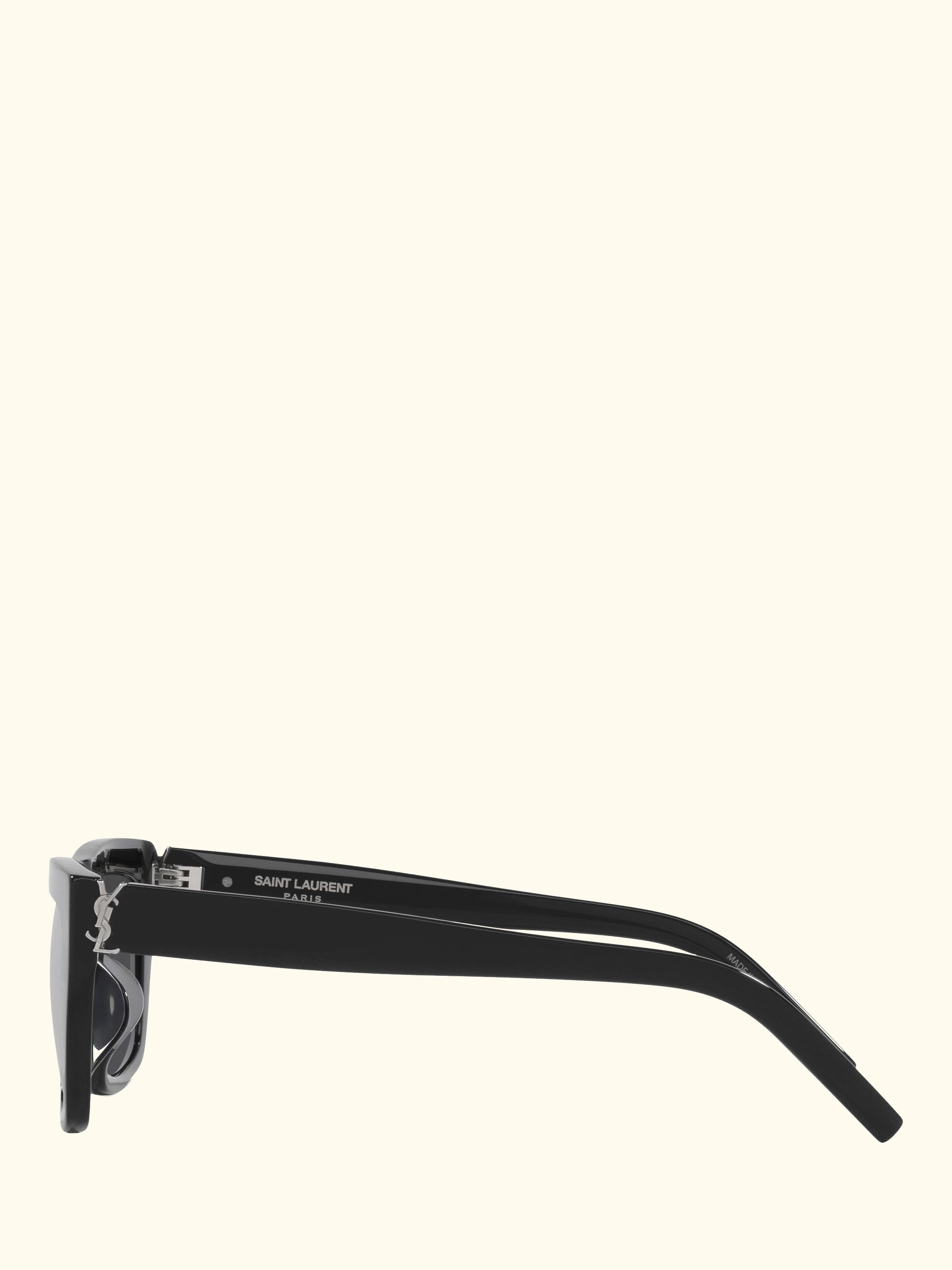 YS000583 D-Frame Sunglasses, Black/Grey