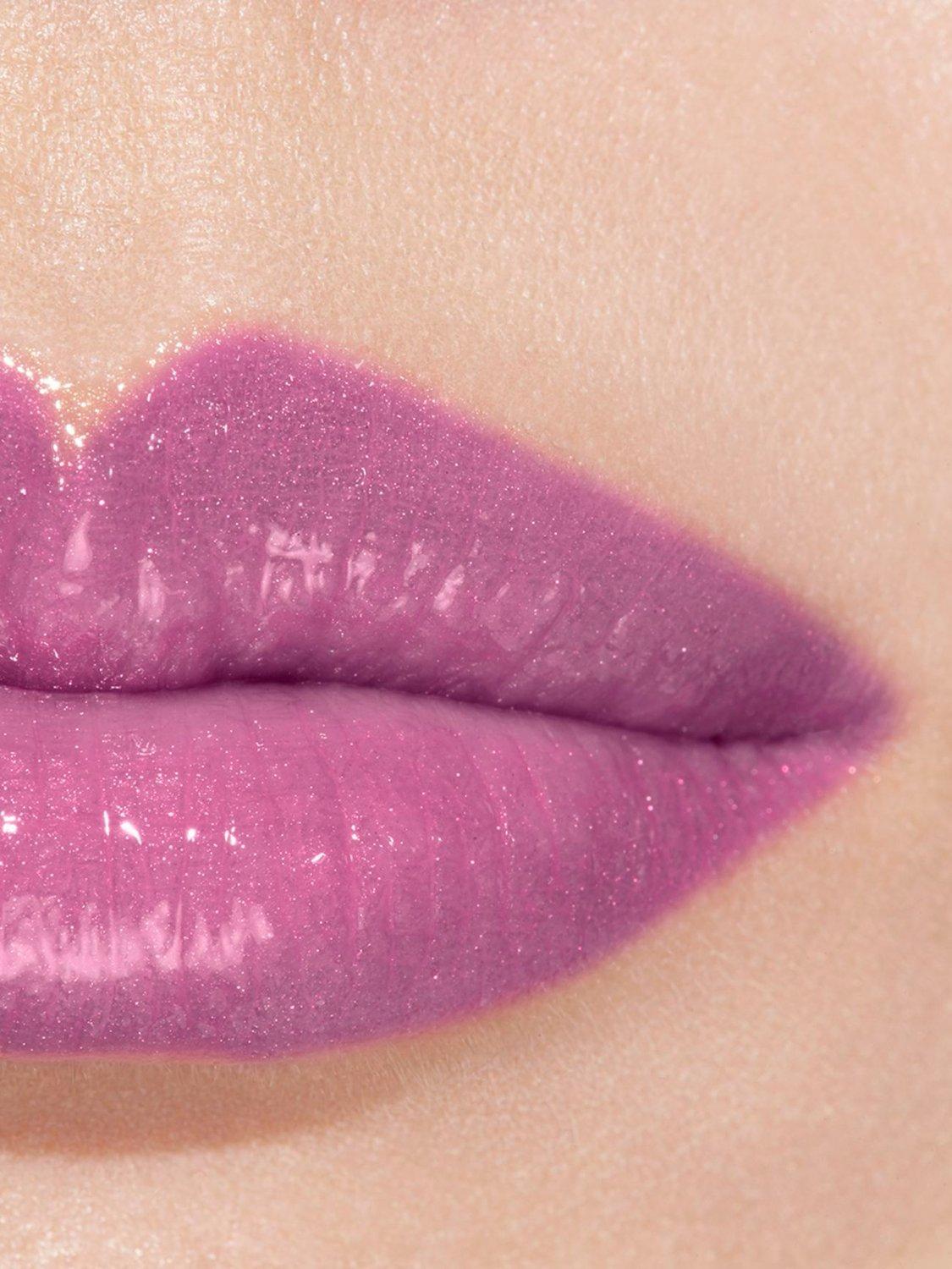 Rouge Coco Baume – Shine Hydrating Beautifying Tinted Lip Balm – Buildable Colour