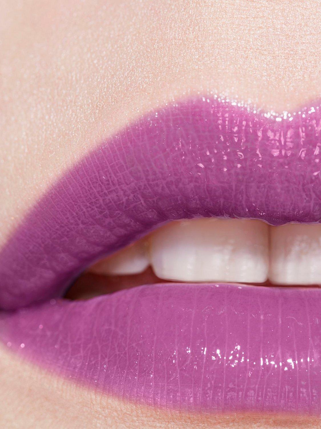 Rouge Coco Baume – Shine Hydrating Beautifying Tinted Lip Balm – Buildable Colour