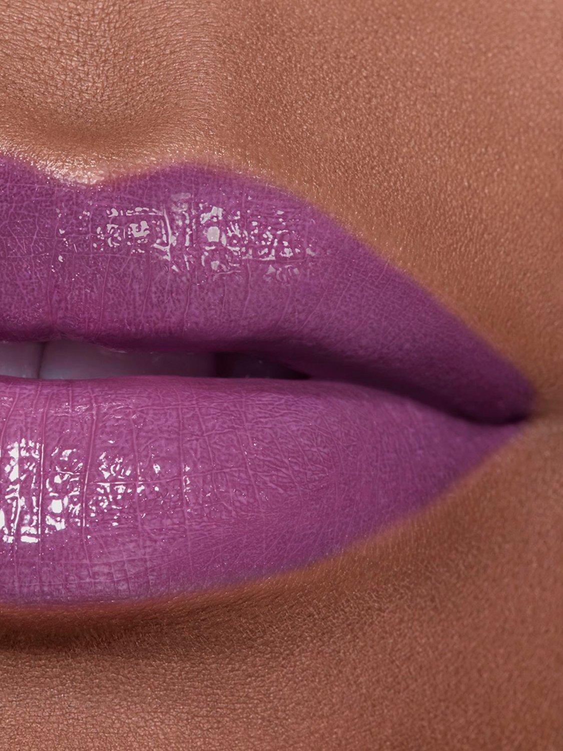 Rouge Coco Baume – Shine Hydrating Beautifying Tinted Lip Balm – Buildable Colour