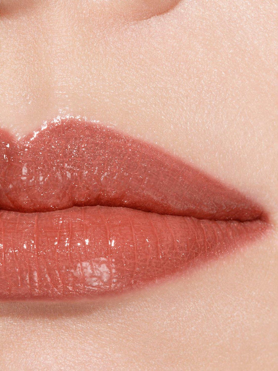Rouge Coco Baume – Shine Hydrating Beautifying Tinted Lip Balm – Buildable Colour