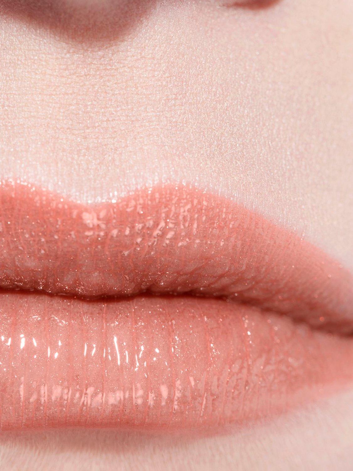 Rouge Coco Baume – Shine Hydrating Beautifying Tinted Lip Balm – Buildable Colour