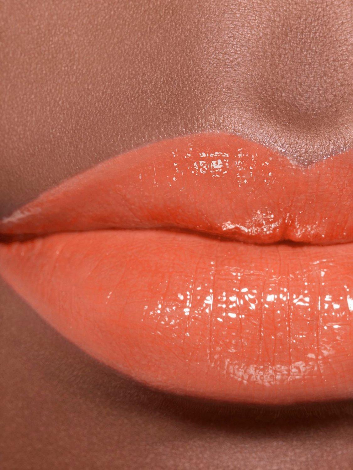 Rouge Coco Baume – Shine Hydrating Beautifying Tinted Lip Balm – Buildable Colour