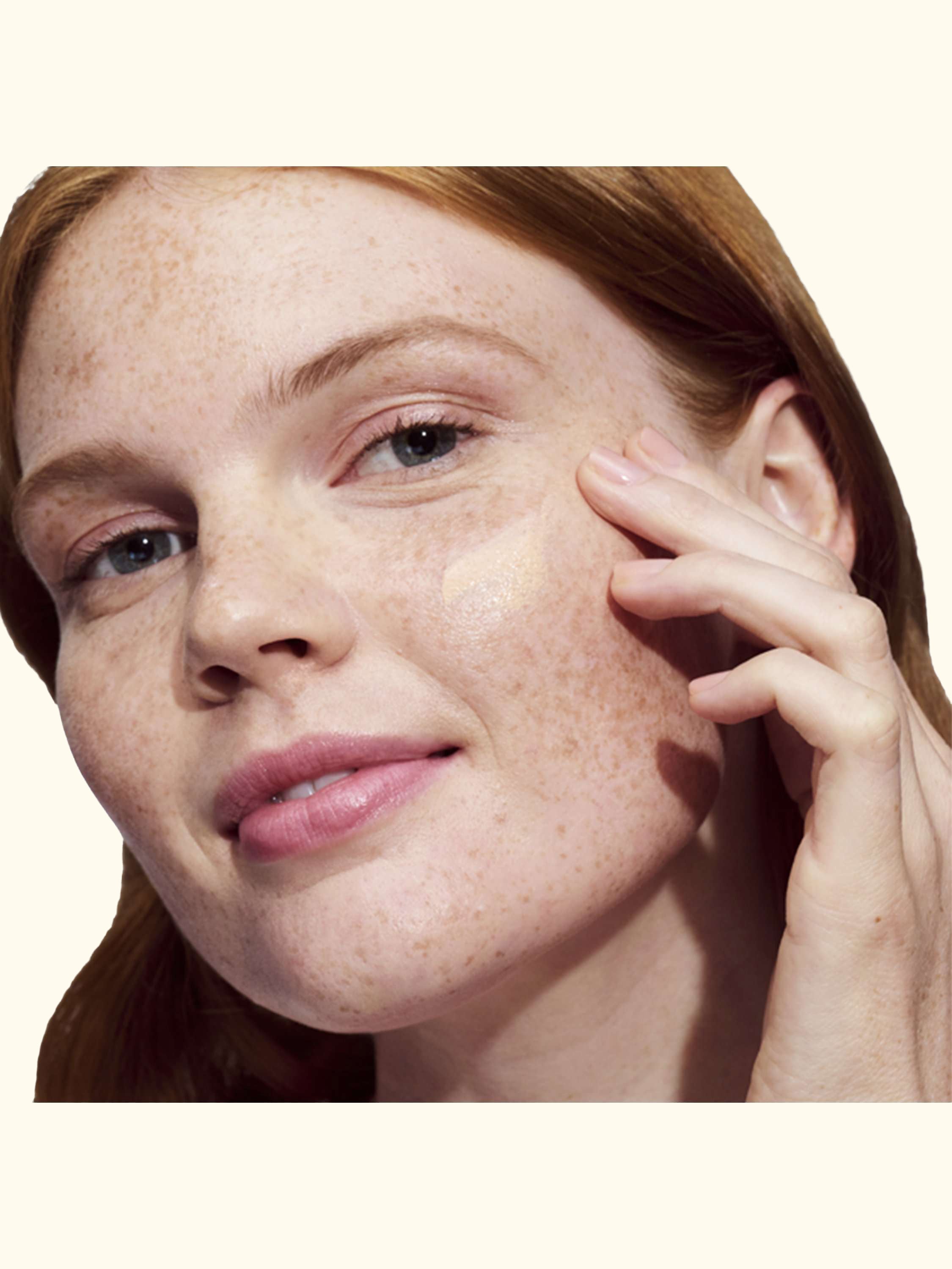 Even Better Clinical Vitamin Makeup SPF 50